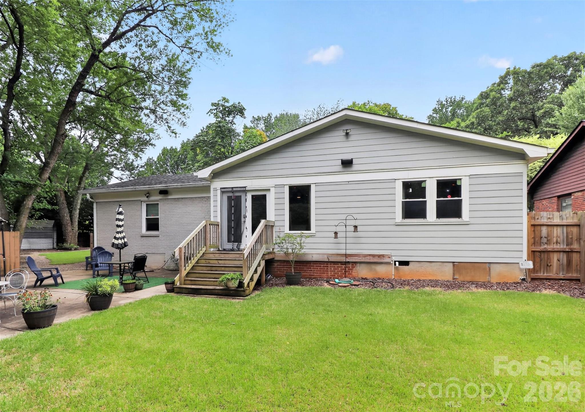 1016 Dresden Drive Property Photo 28