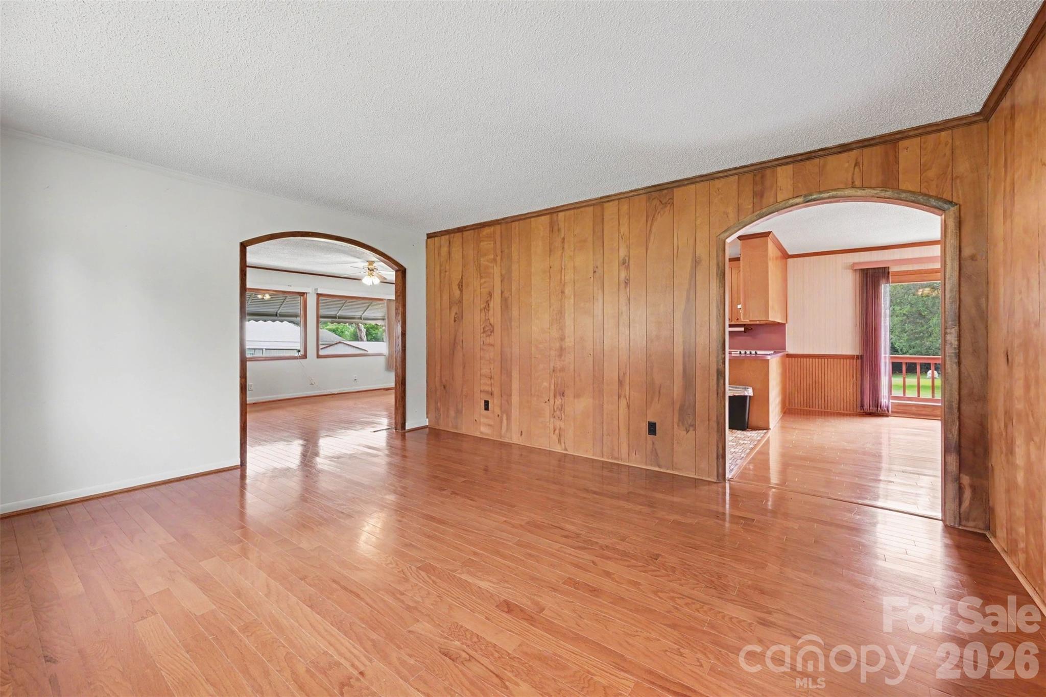 225 Oliphant Road Property Photo 4