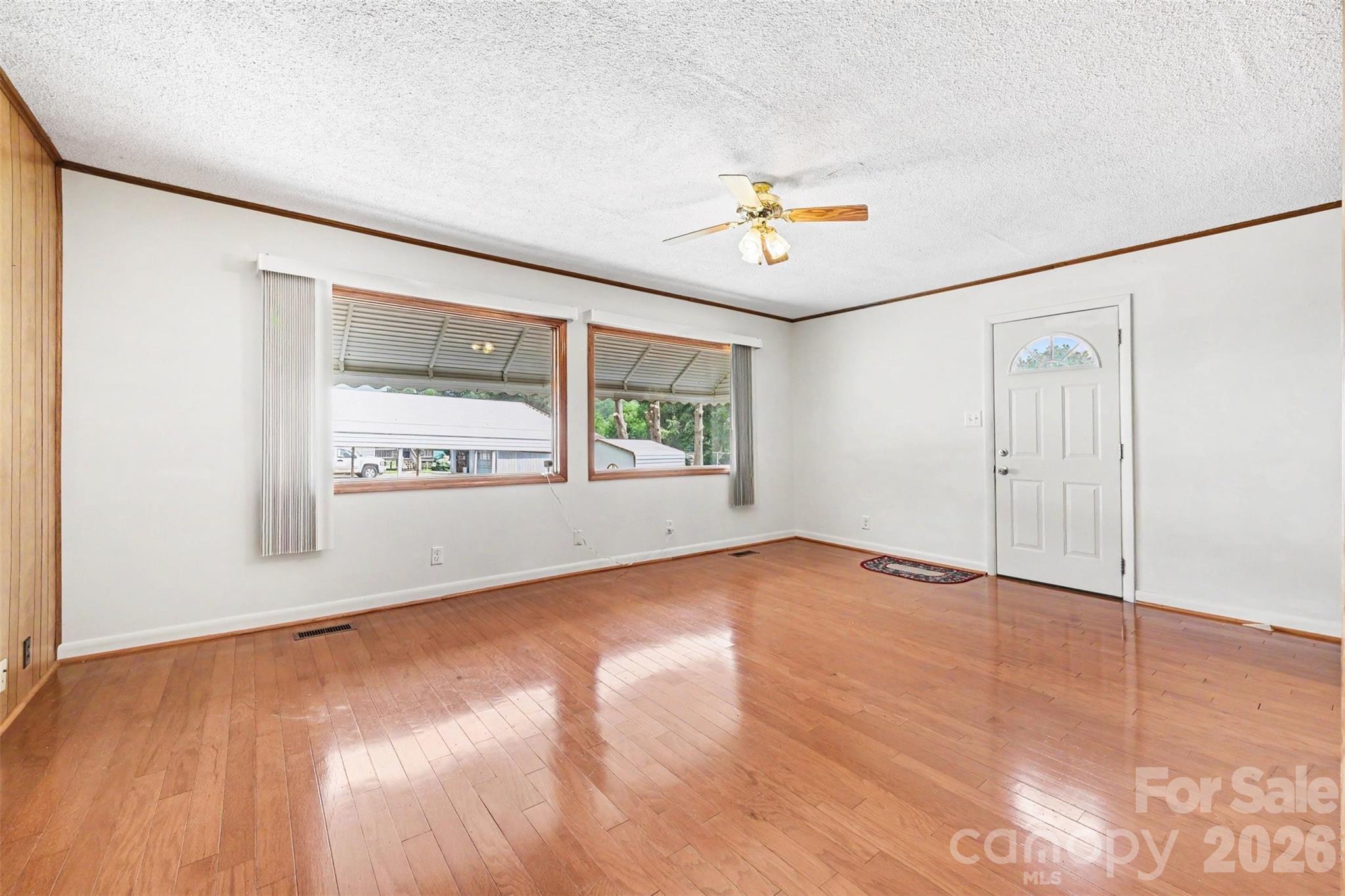 225 Oliphant Road Property Photo 6