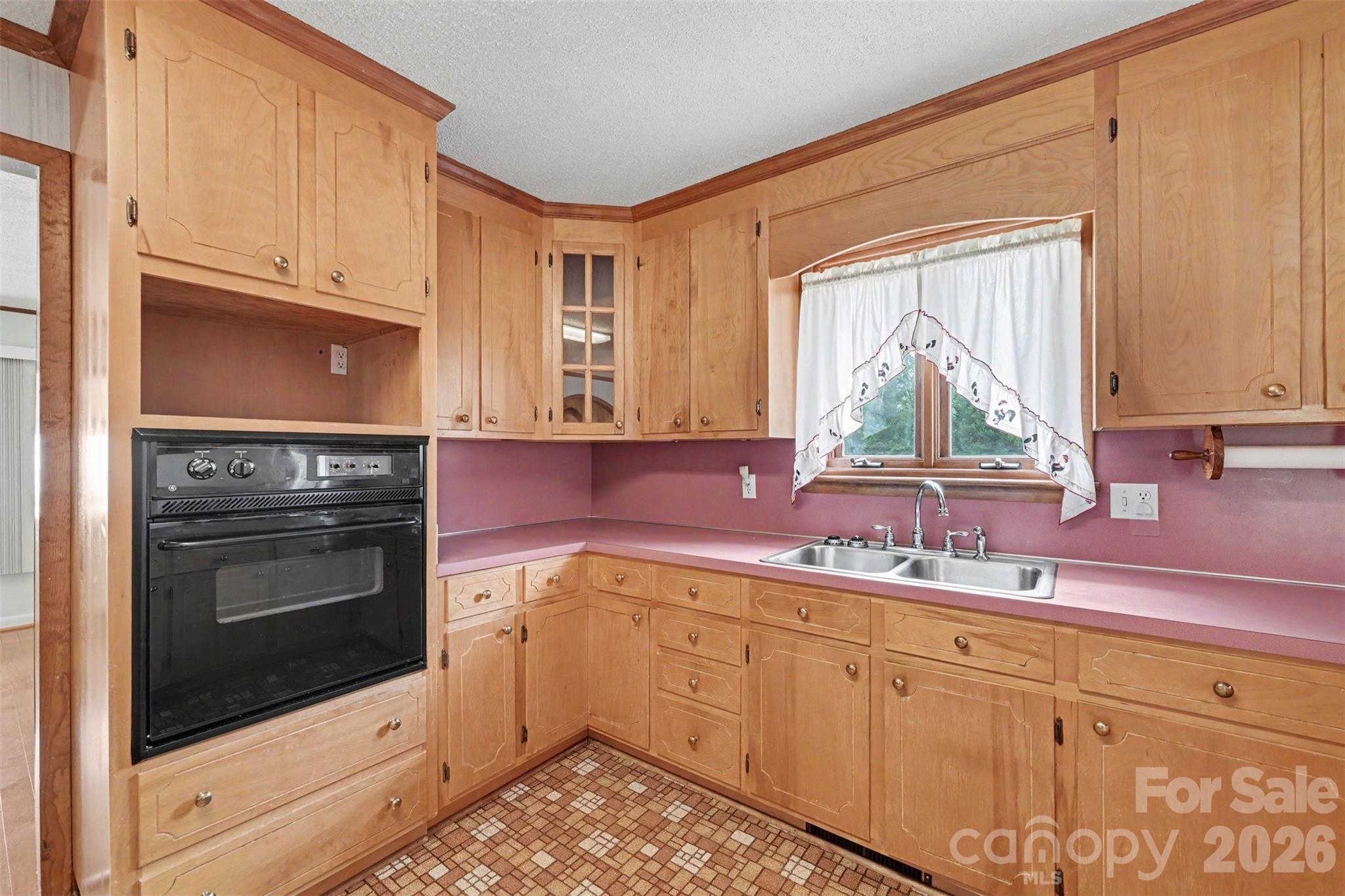 225 Oliphant Road Property Photo 11
