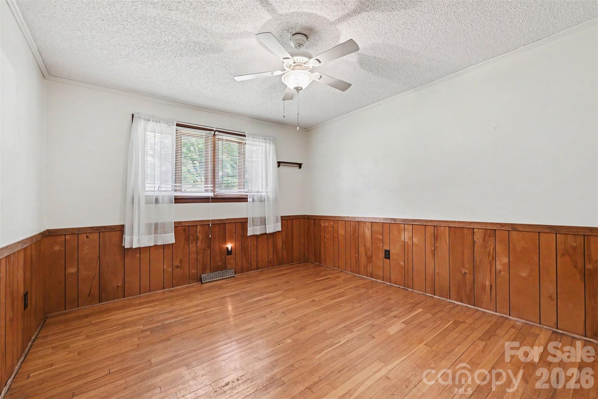 225 Oliphant Road Property Photo 12