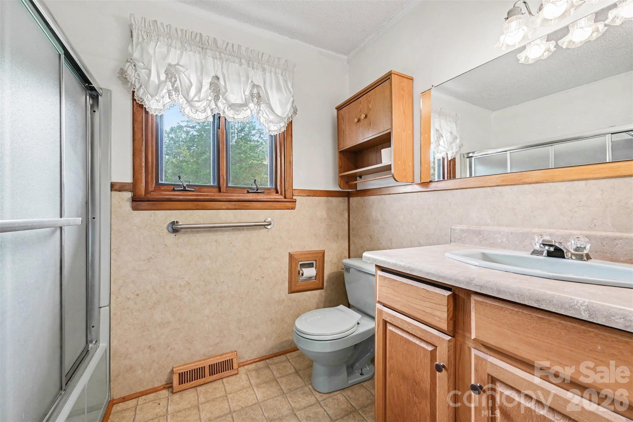 225 Oliphant Road Property Photo 14