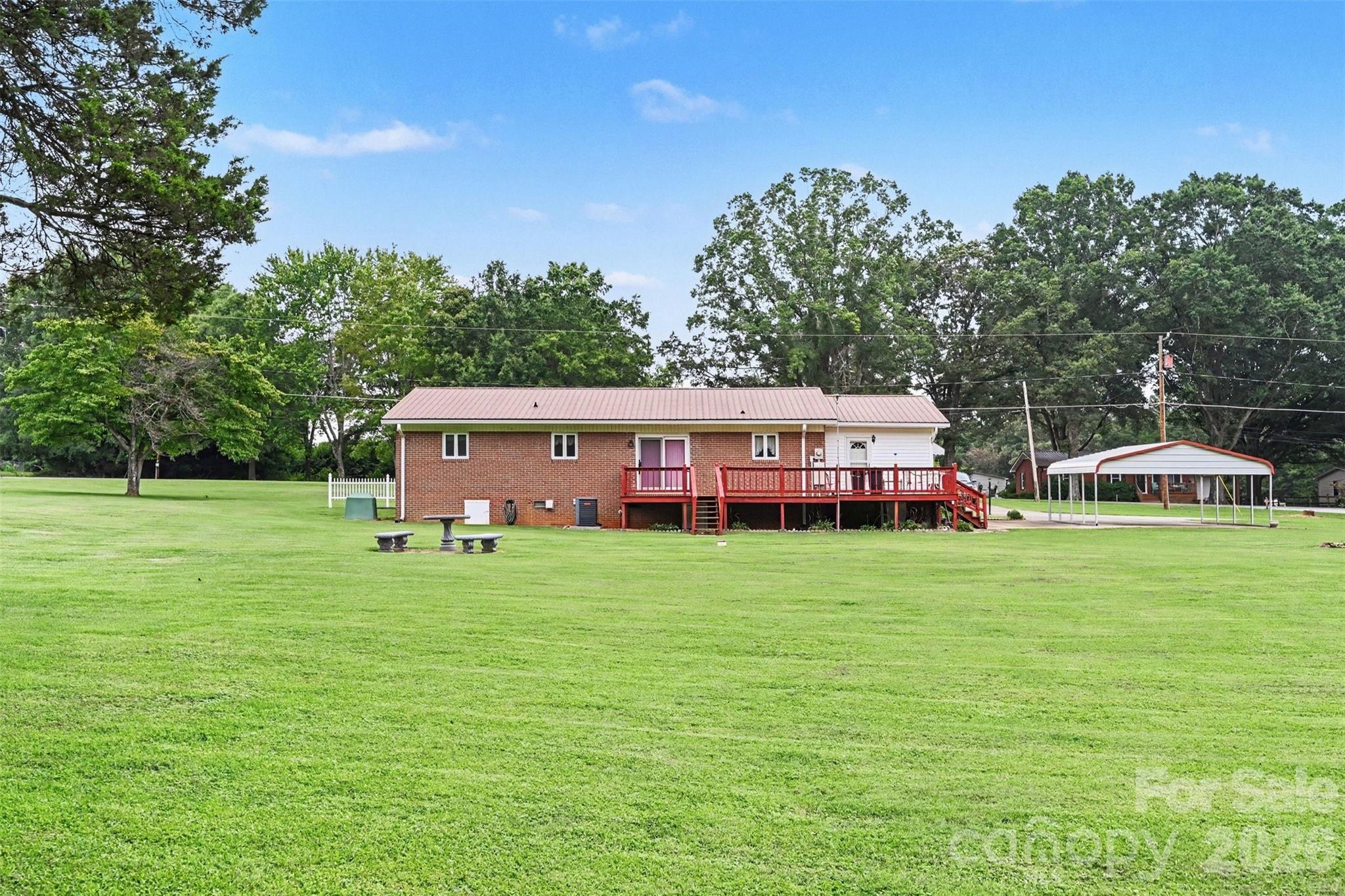 225 Oliphant Road Property Photo 22