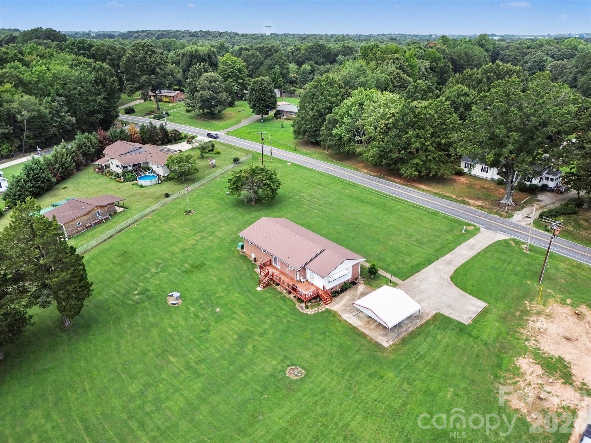 225 Oliphant Road Property Photo 26