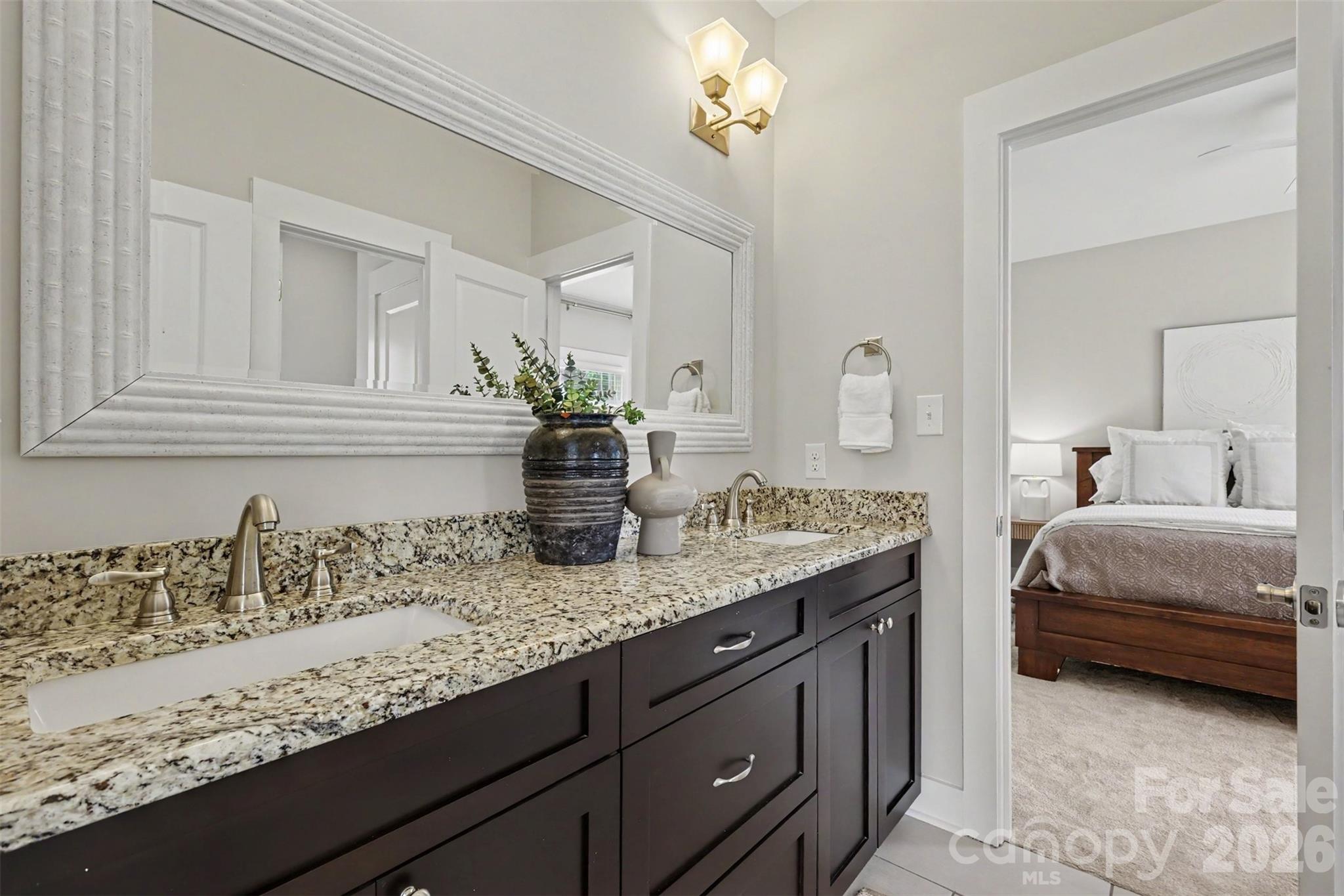 2914 Windsor Avenue Property Photo 26
