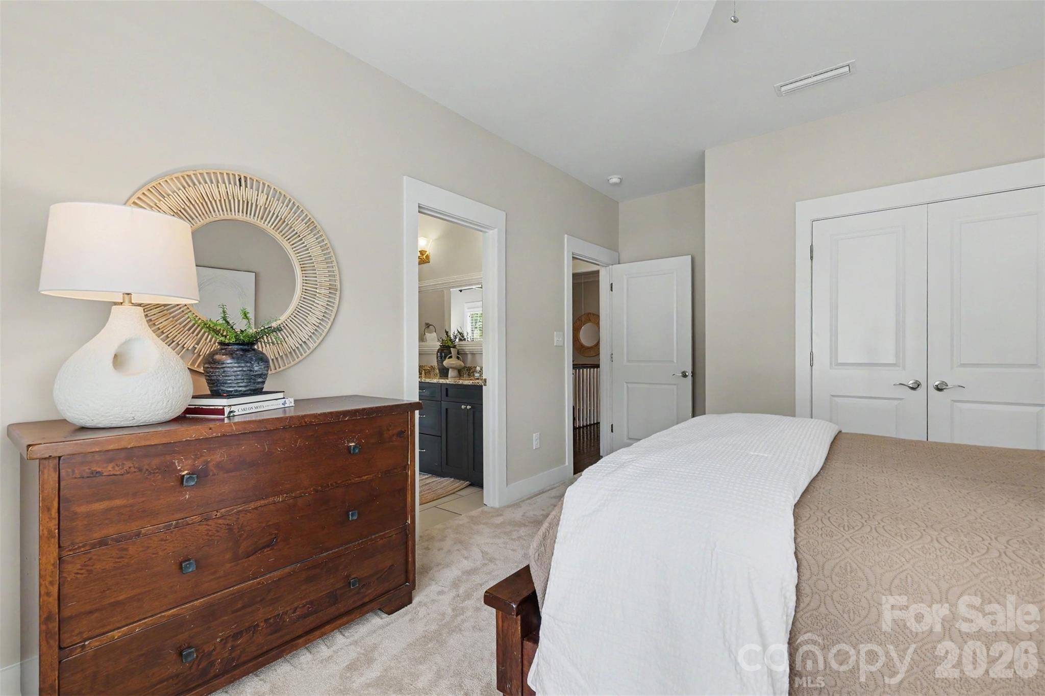 2914 Windsor Avenue Property Photo 31