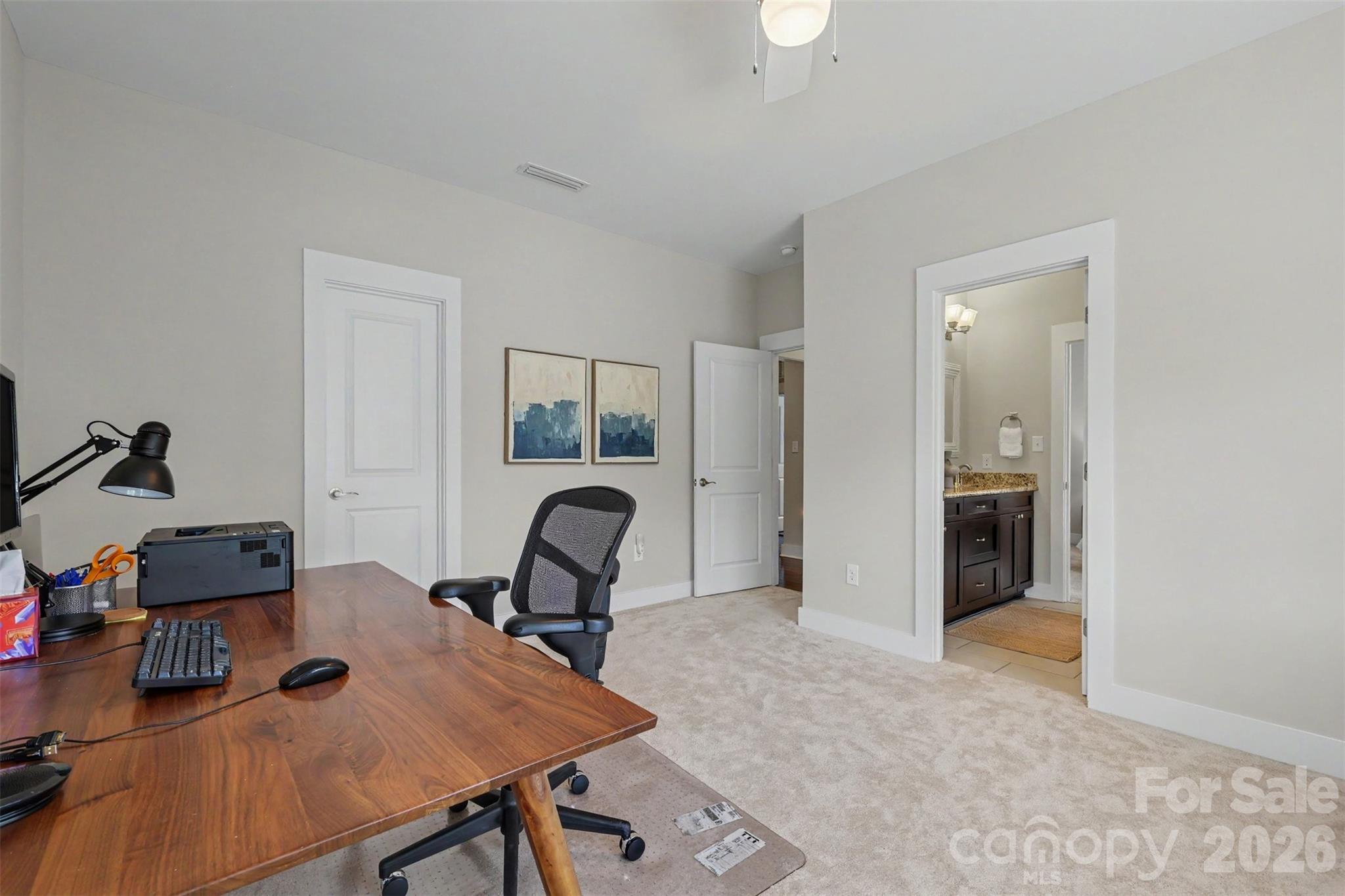 2914 Windsor Avenue Property Photo 32