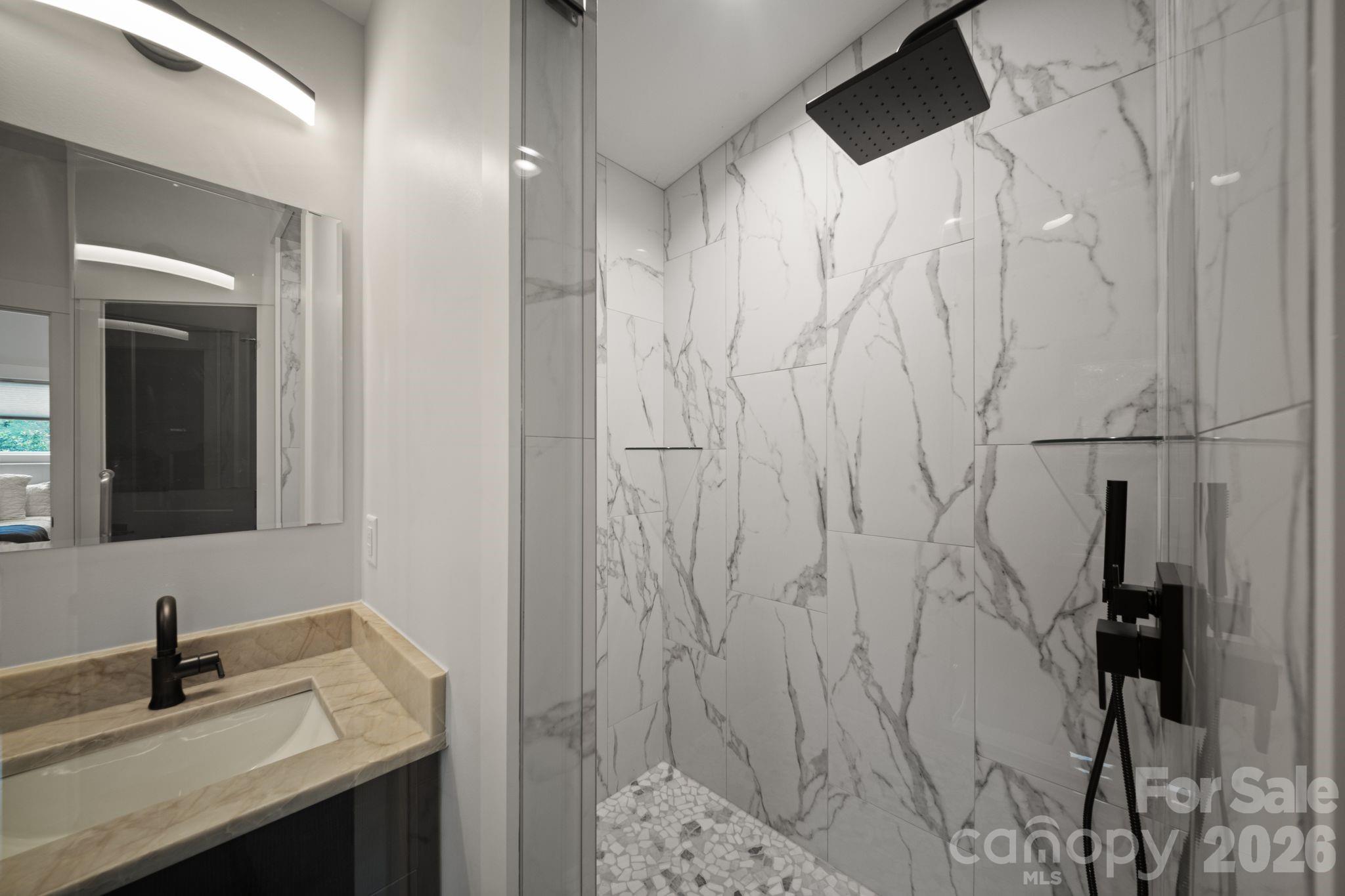 87 Glendale Avenue Property Photo 23