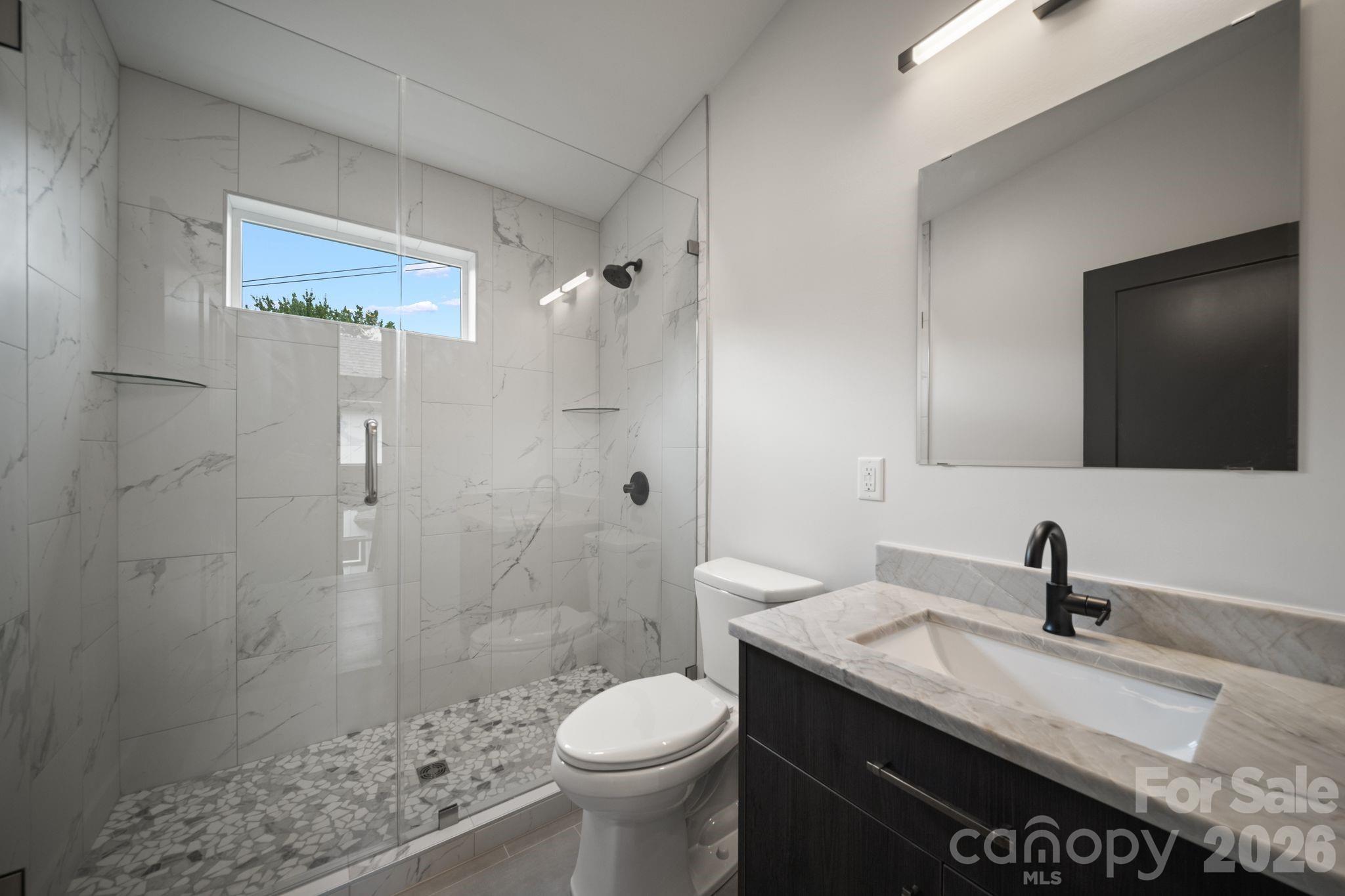 87 Glendale Avenue Property Photo 32