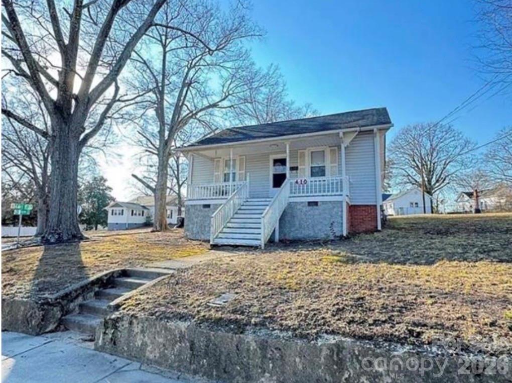 410 S Rose Avenue Property Photo 3
