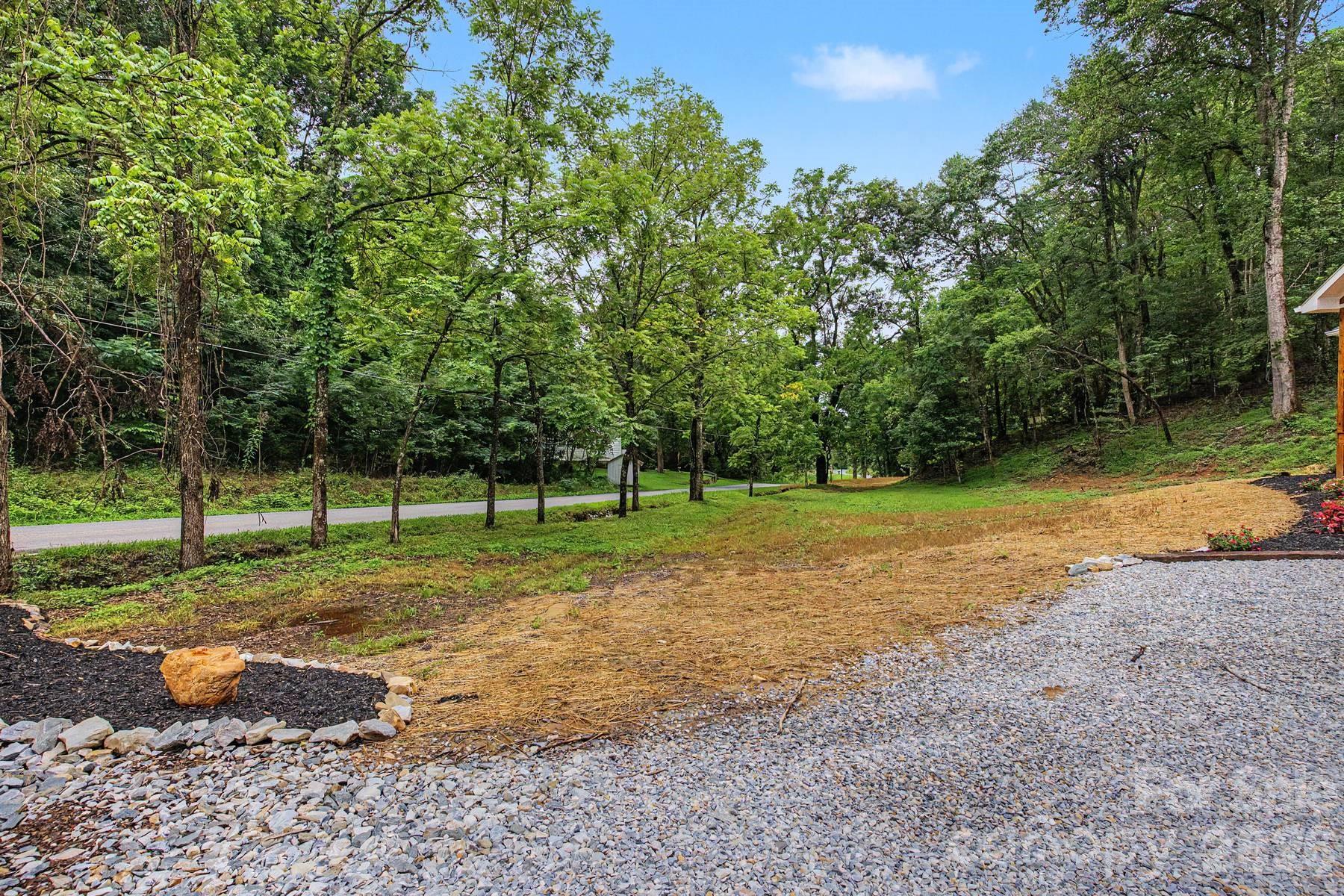 515 Betts Branch Road Property Photo 7