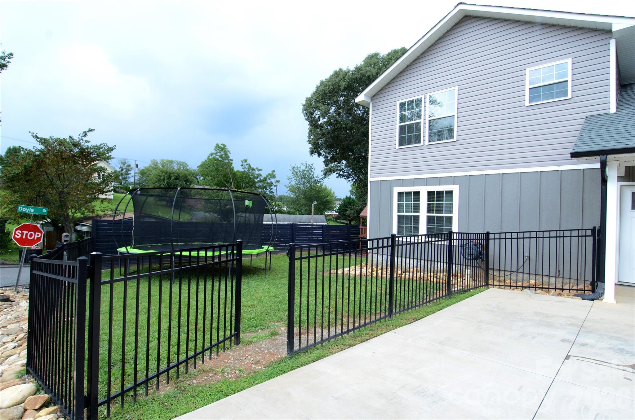 130 Bostic Street Property Photo 3