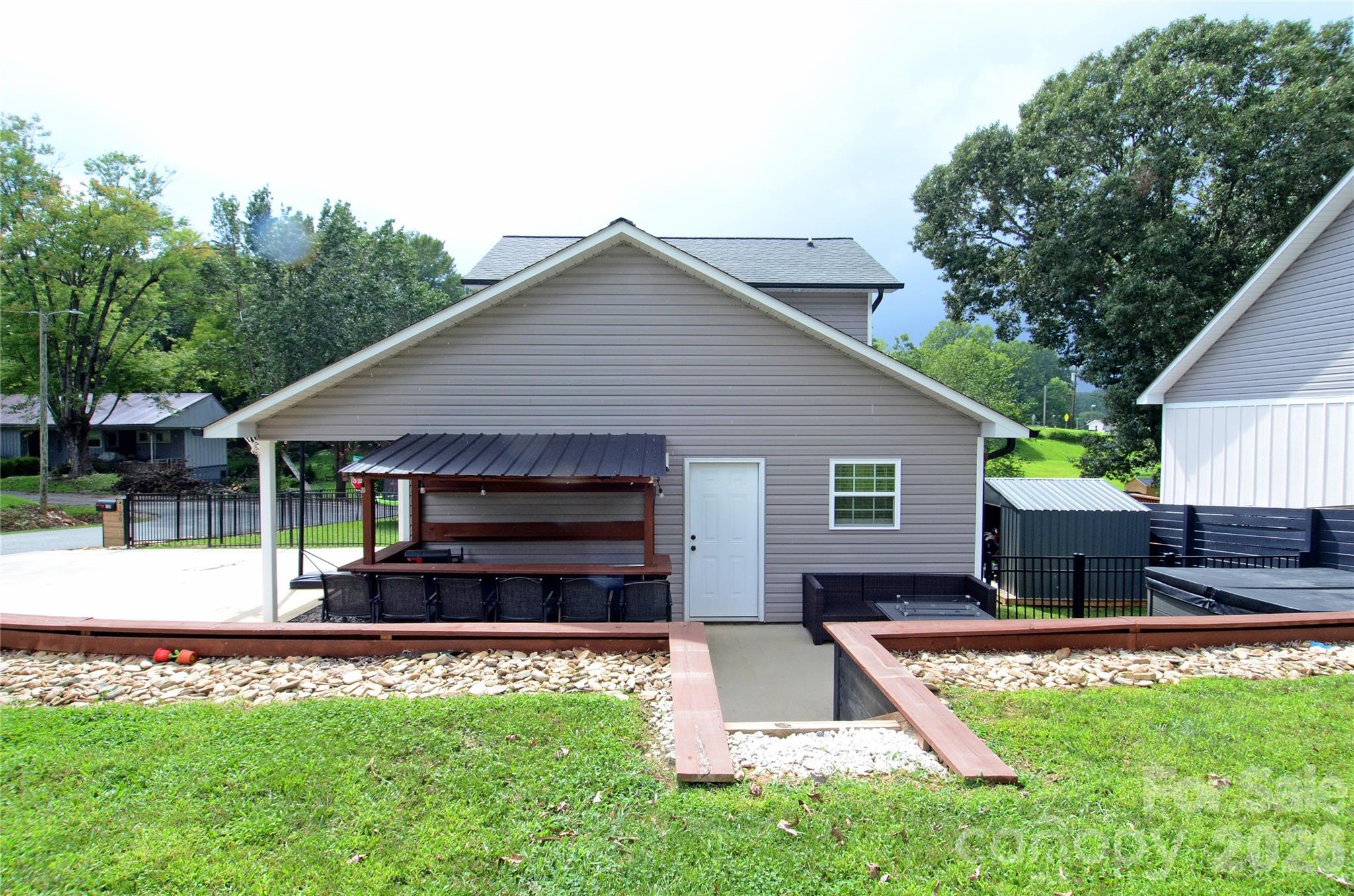 130 Bostic Street Property Photo 12