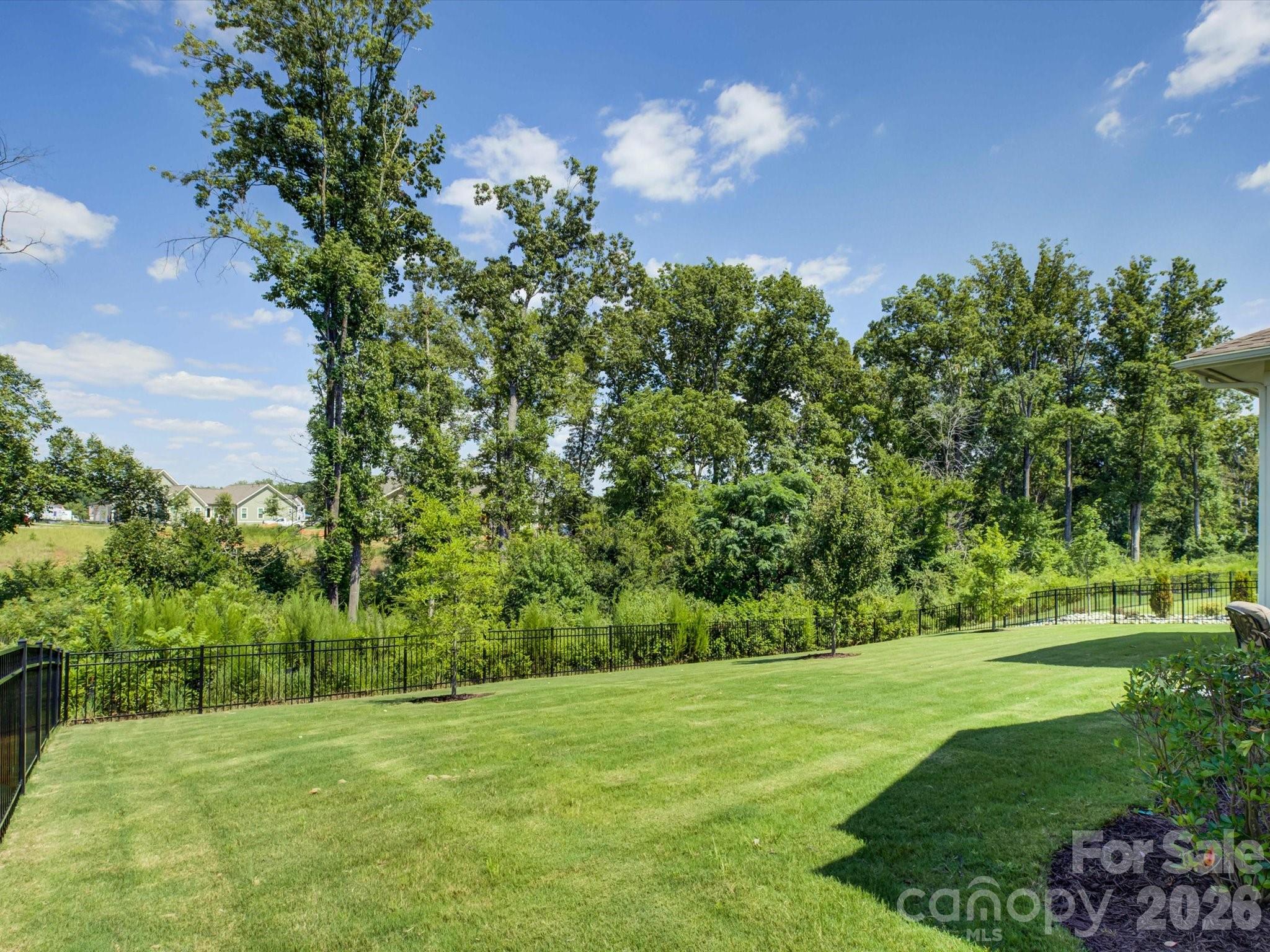 231 Parkland Avenue Property Photo 38