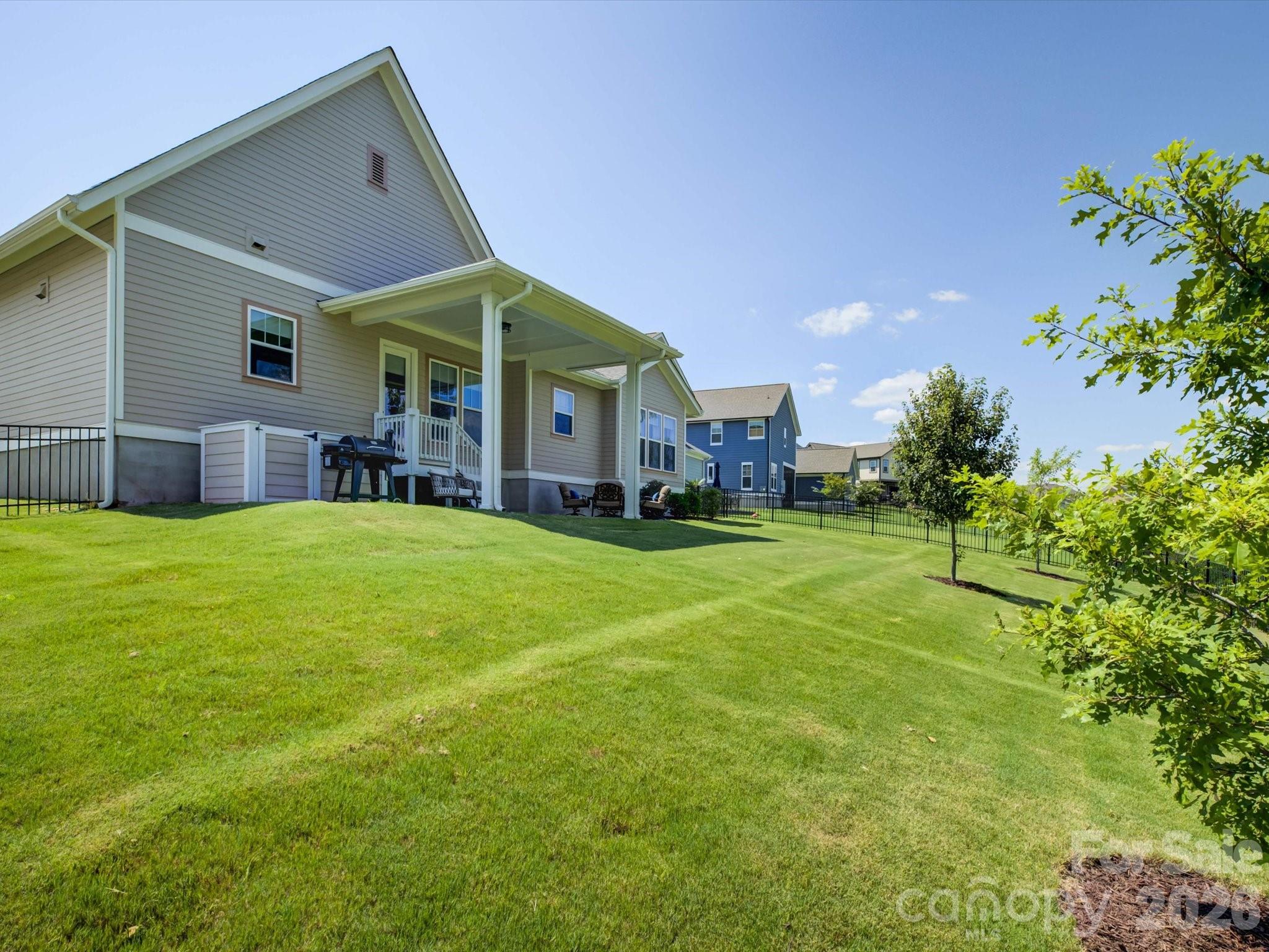 231 Parkland Avenue Property Photo 40