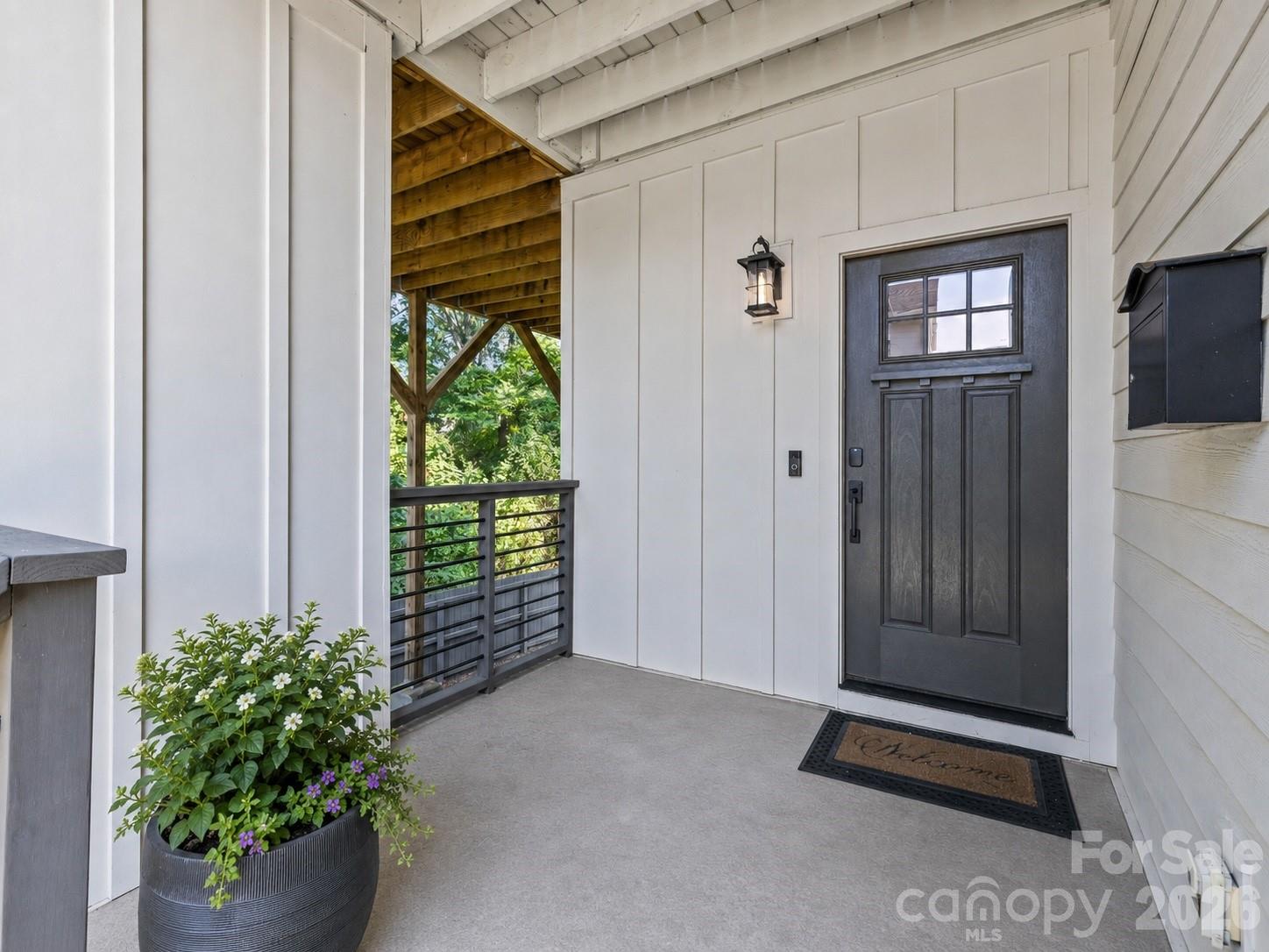 1429 Belle Terre Avenue Property Photo 4