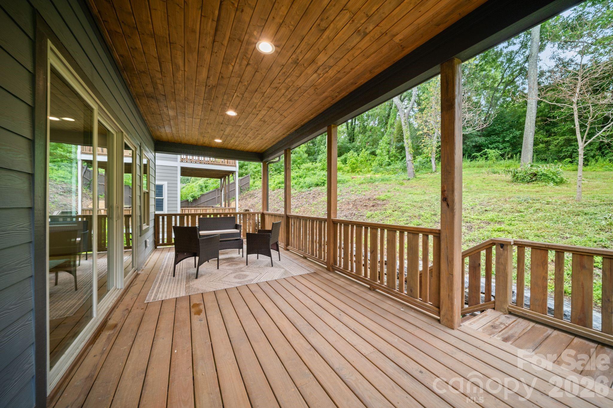 91 Glendale Avenue Property Photo 12