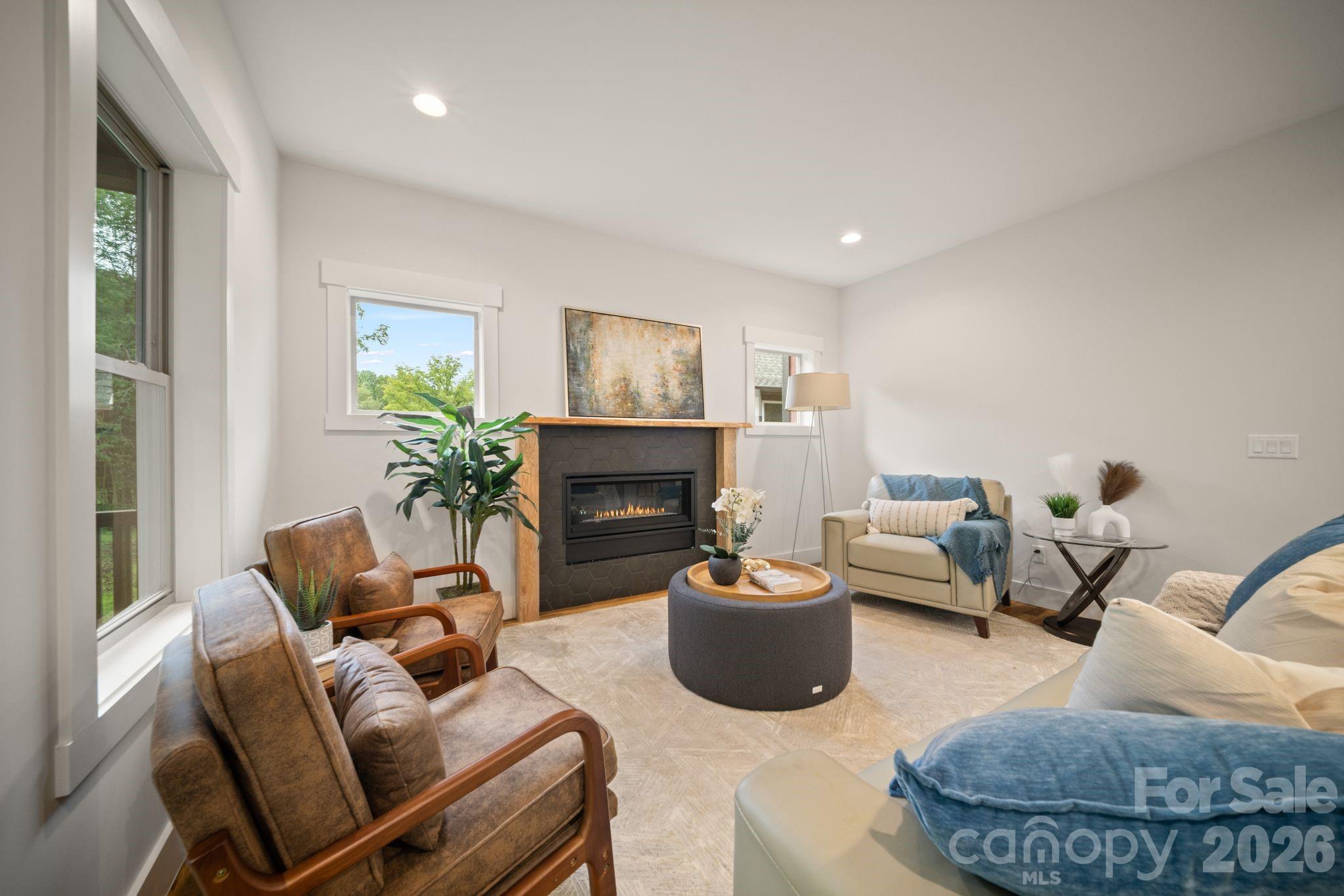 91 Glendale Avenue Property Photo 16