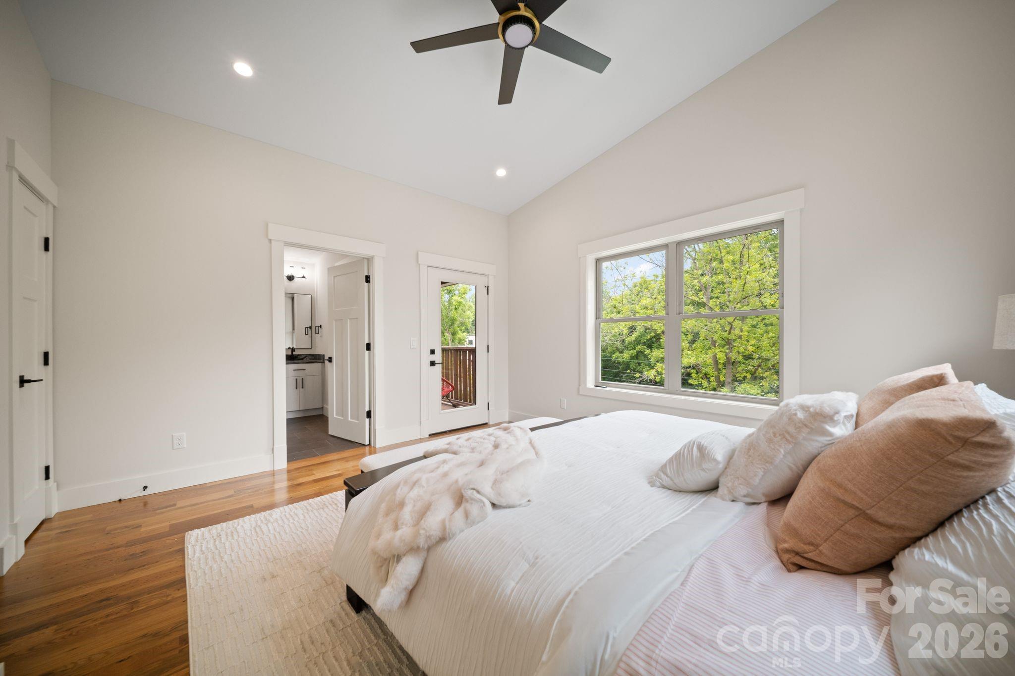91 Glendale Avenue Property Photo 23