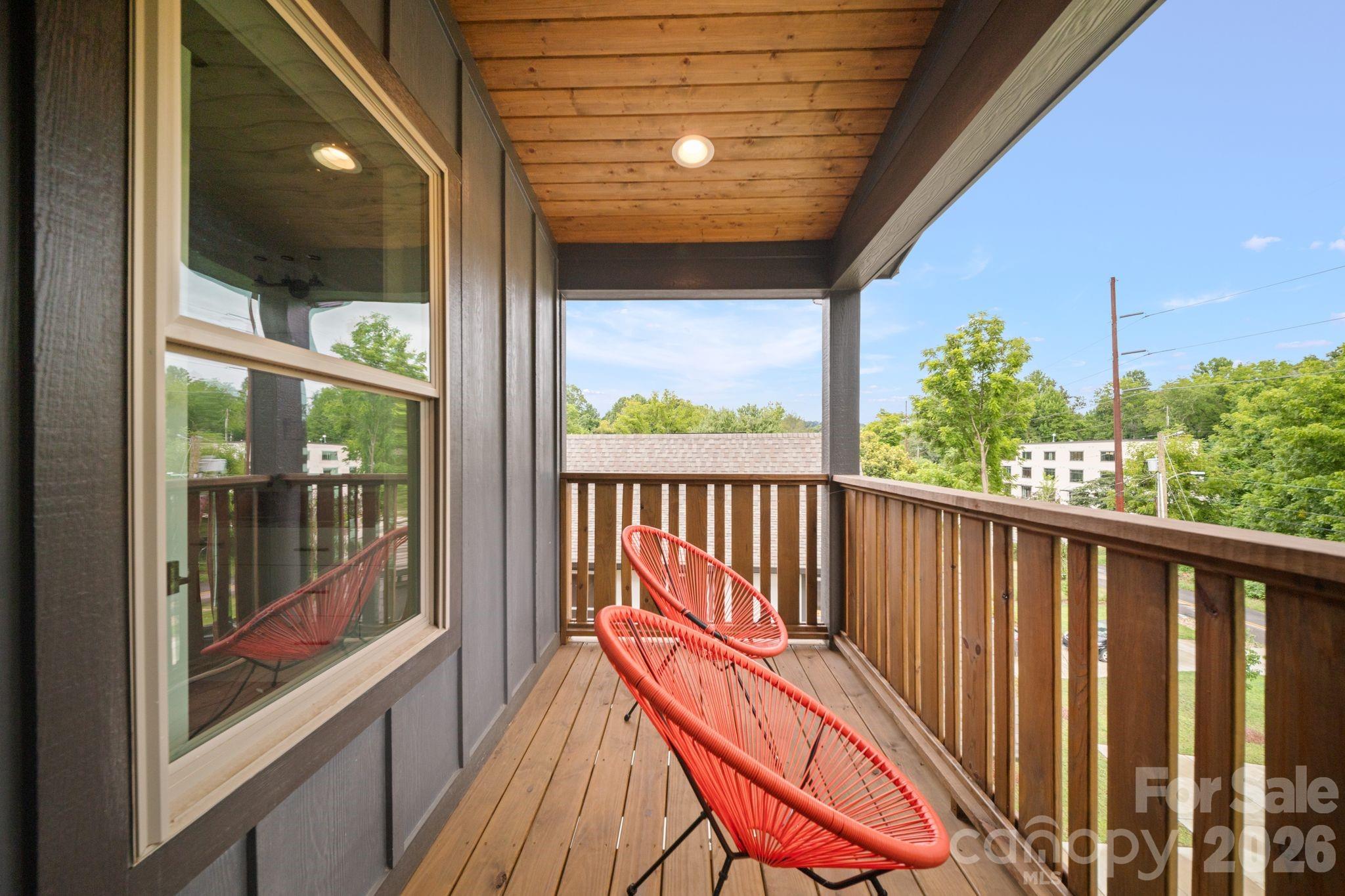 91 Glendale Avenue Property Photo 28