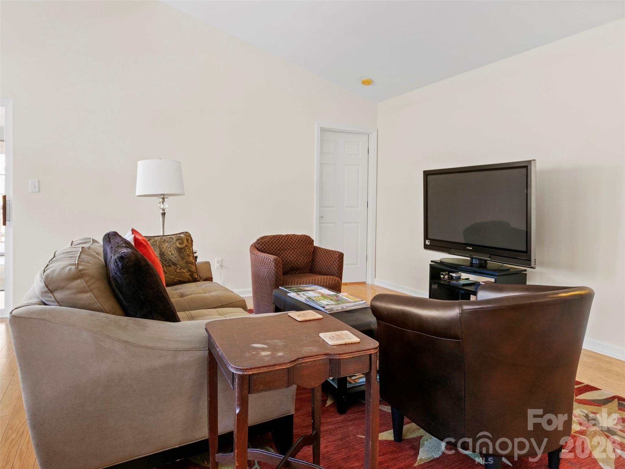 305 Ewarts Hill Road Property Photo 4
