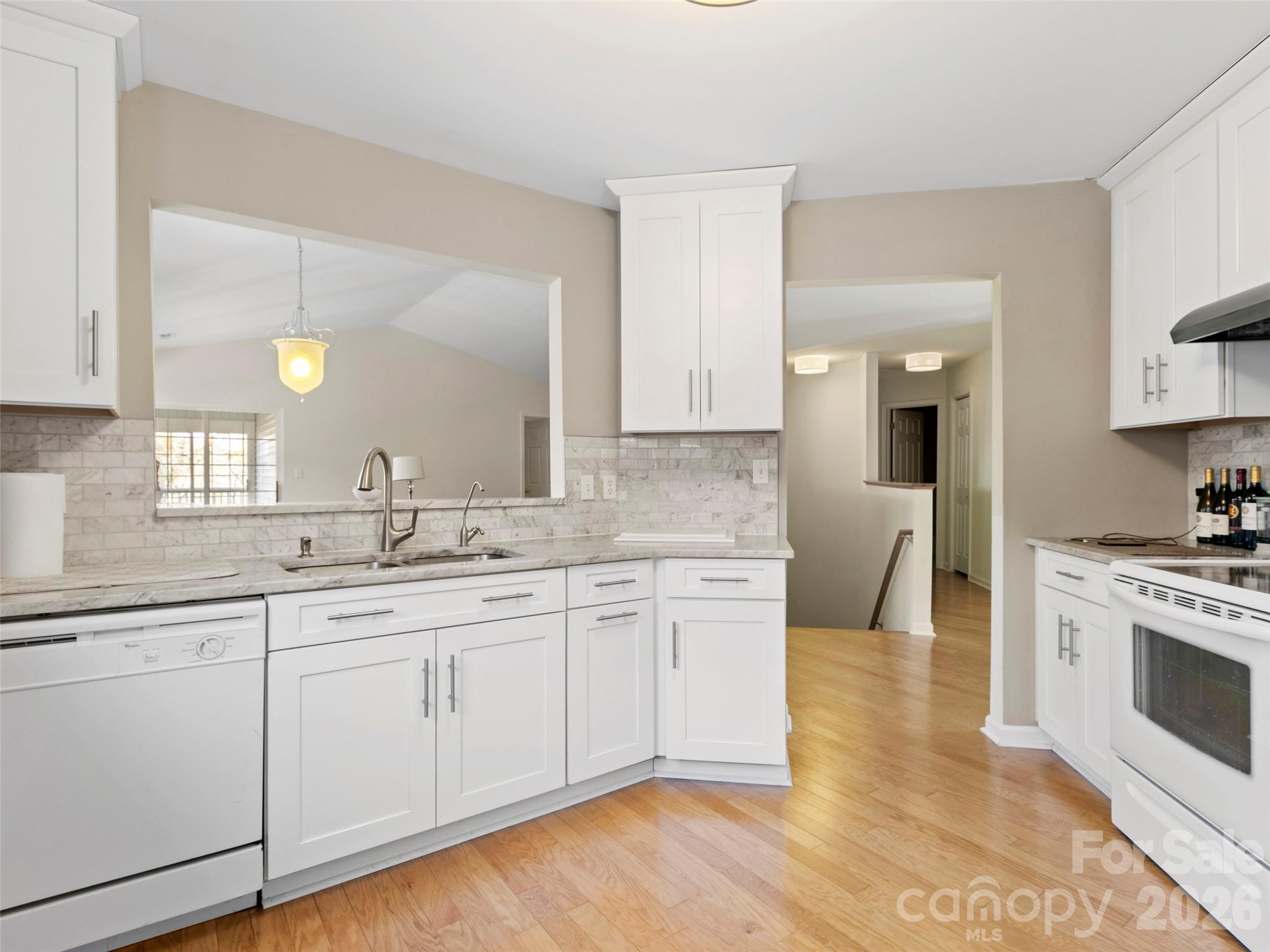 305 Ewarts Hill Road Property Photo 9