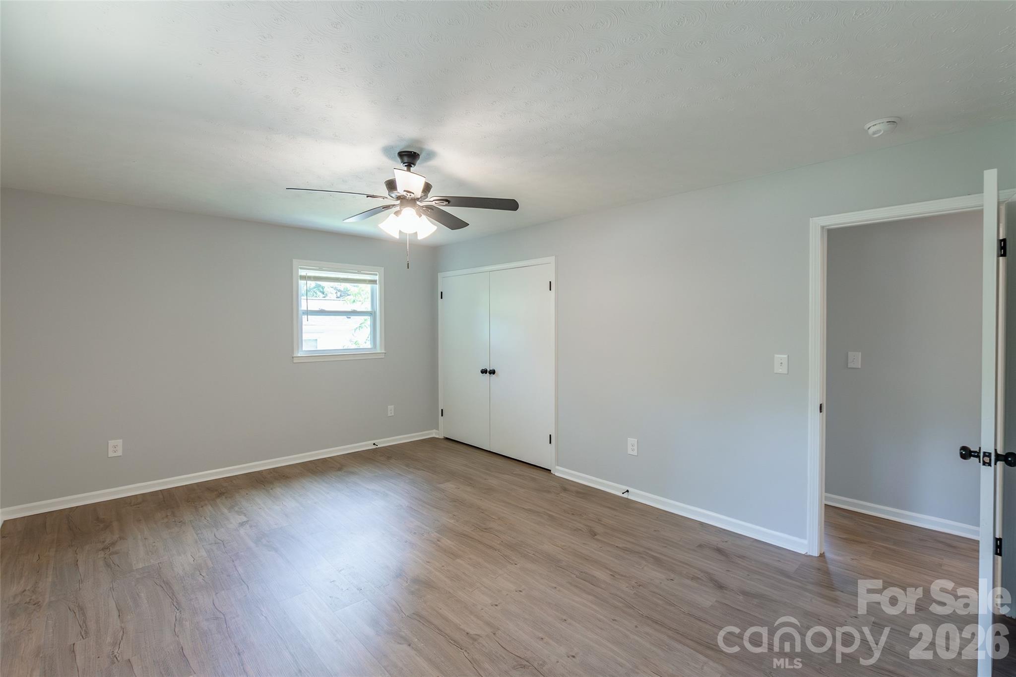 919 N Weldon Street Property Photo 15