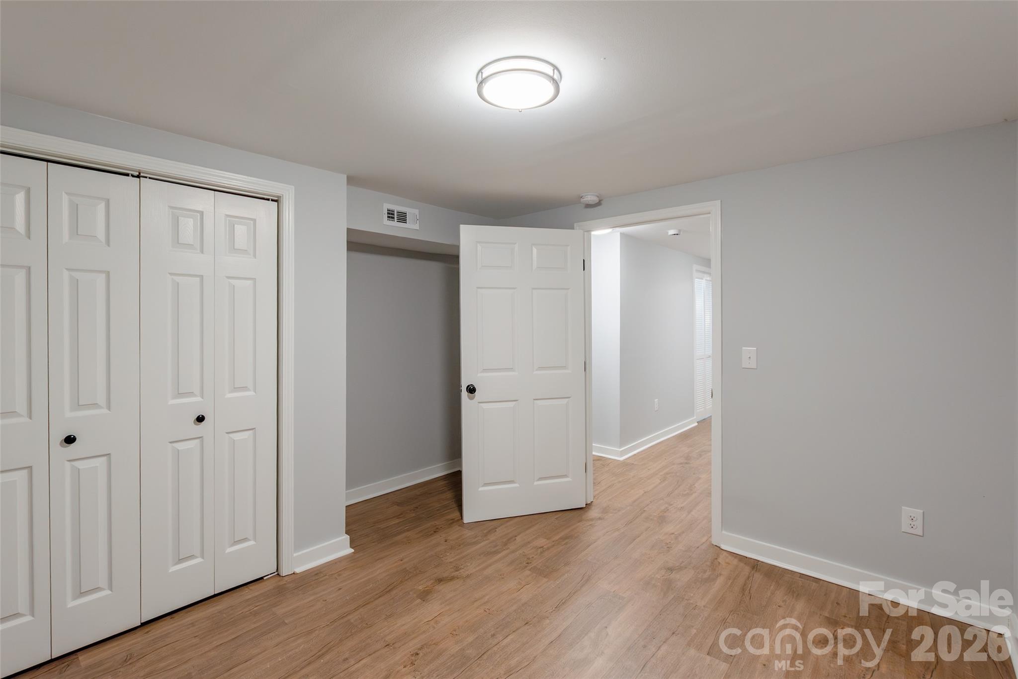 919 N Weldon Street Property Photo 24