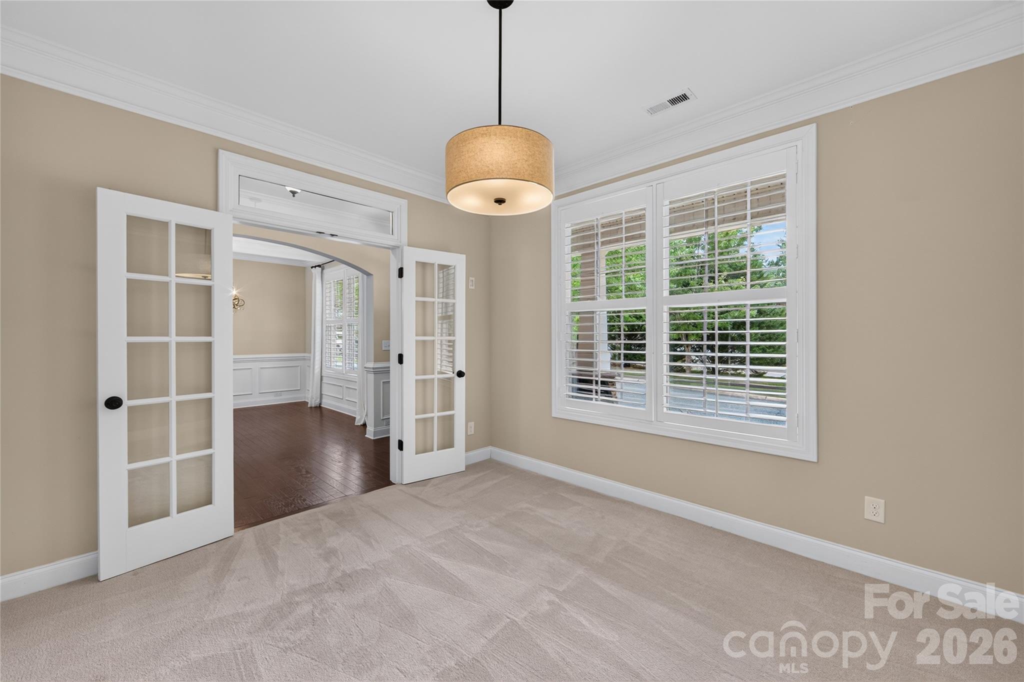 6403 Torrence Trace Drive Property Photo 6