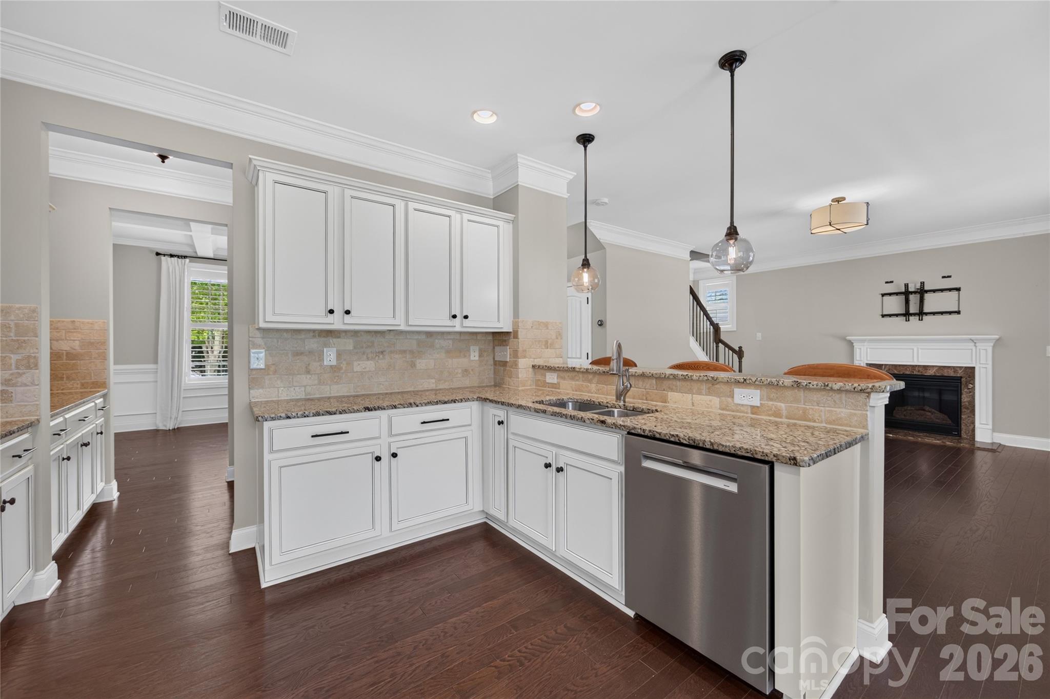6403 Torrence Trace Drive Property Photo 18