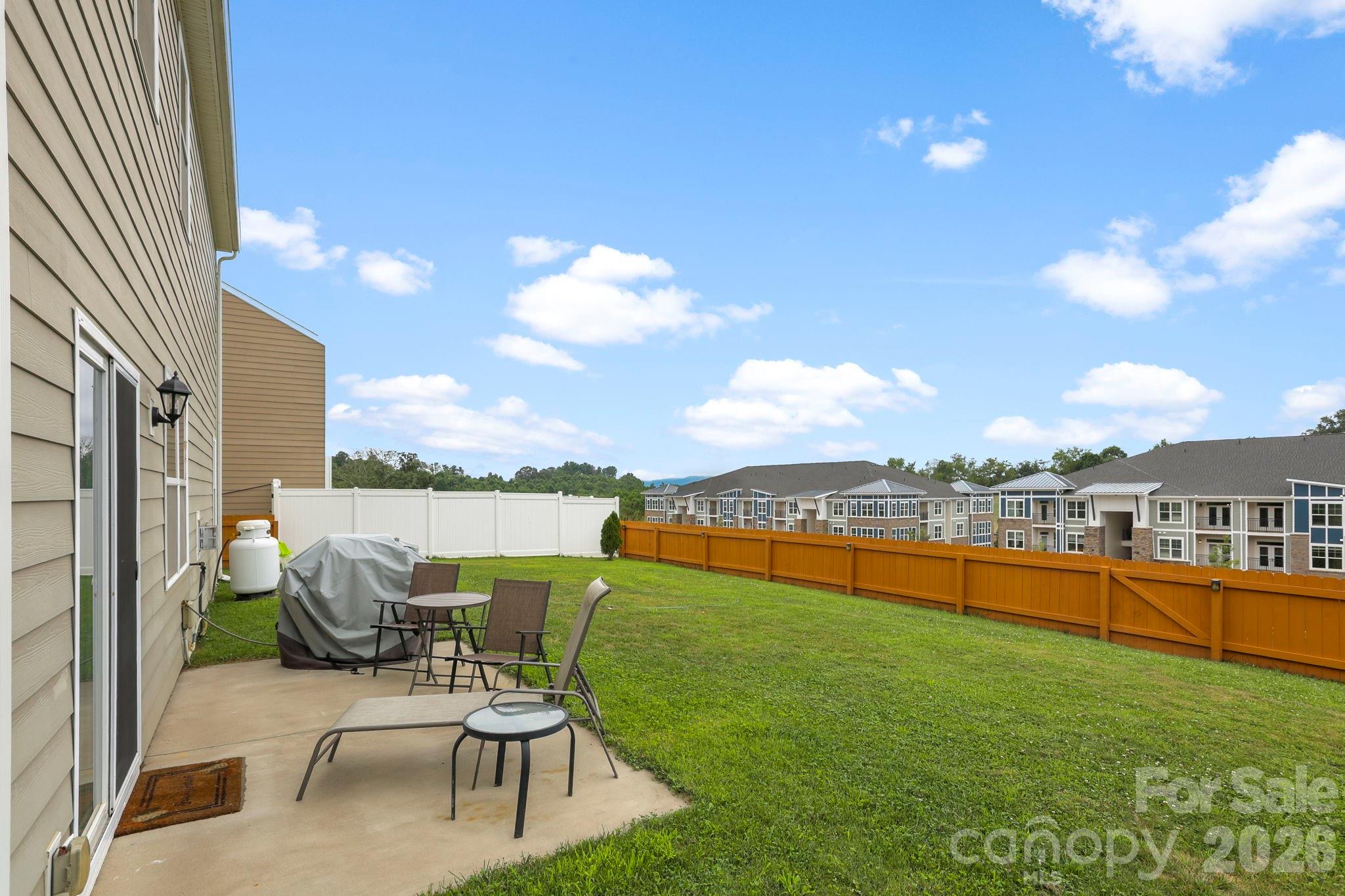 232 Marathon Lane Property Photo 5