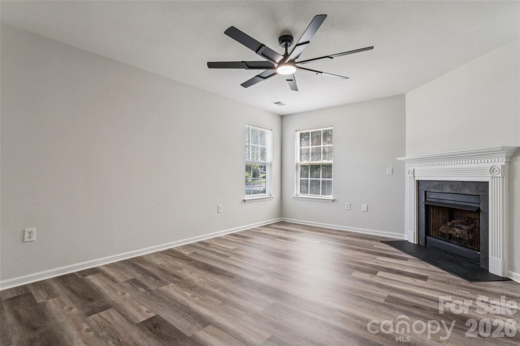 7305 Larwill Lane Property Photo 10