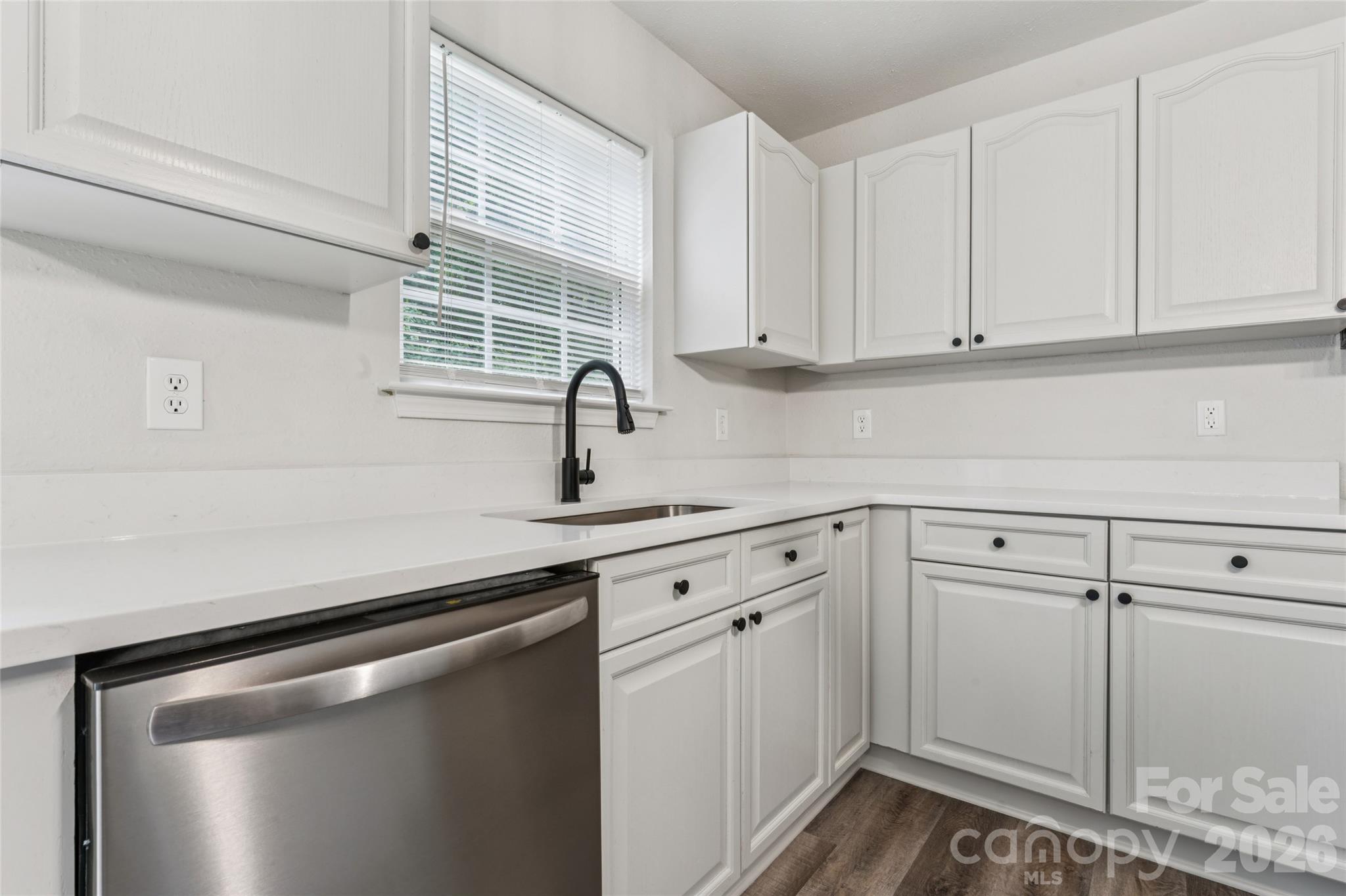 7305 Larwill Lane Property Photo 19