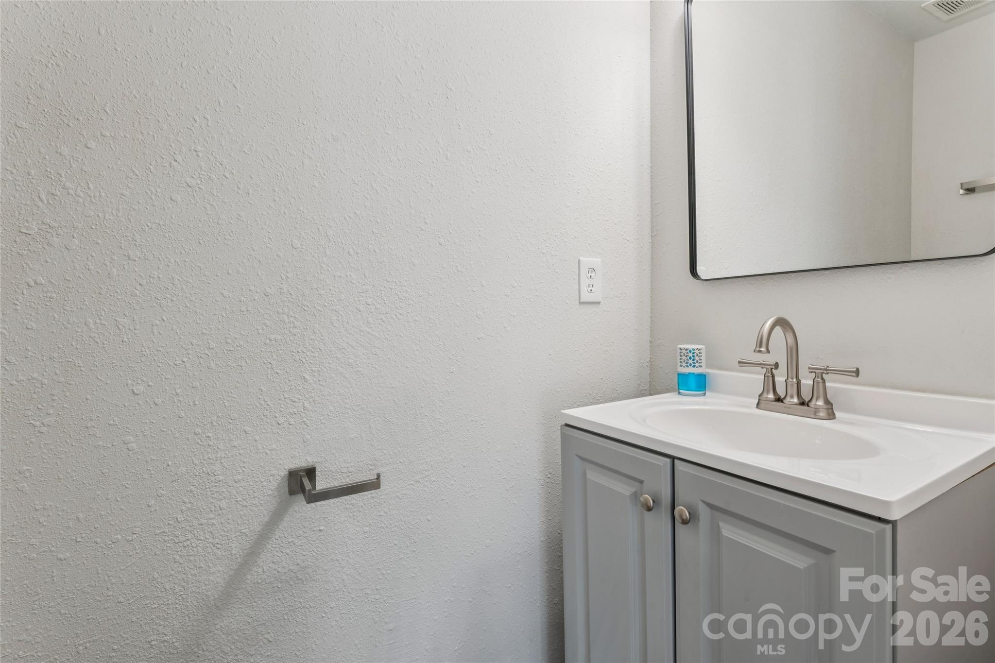 7305 Larwill Lane Property Photo 22