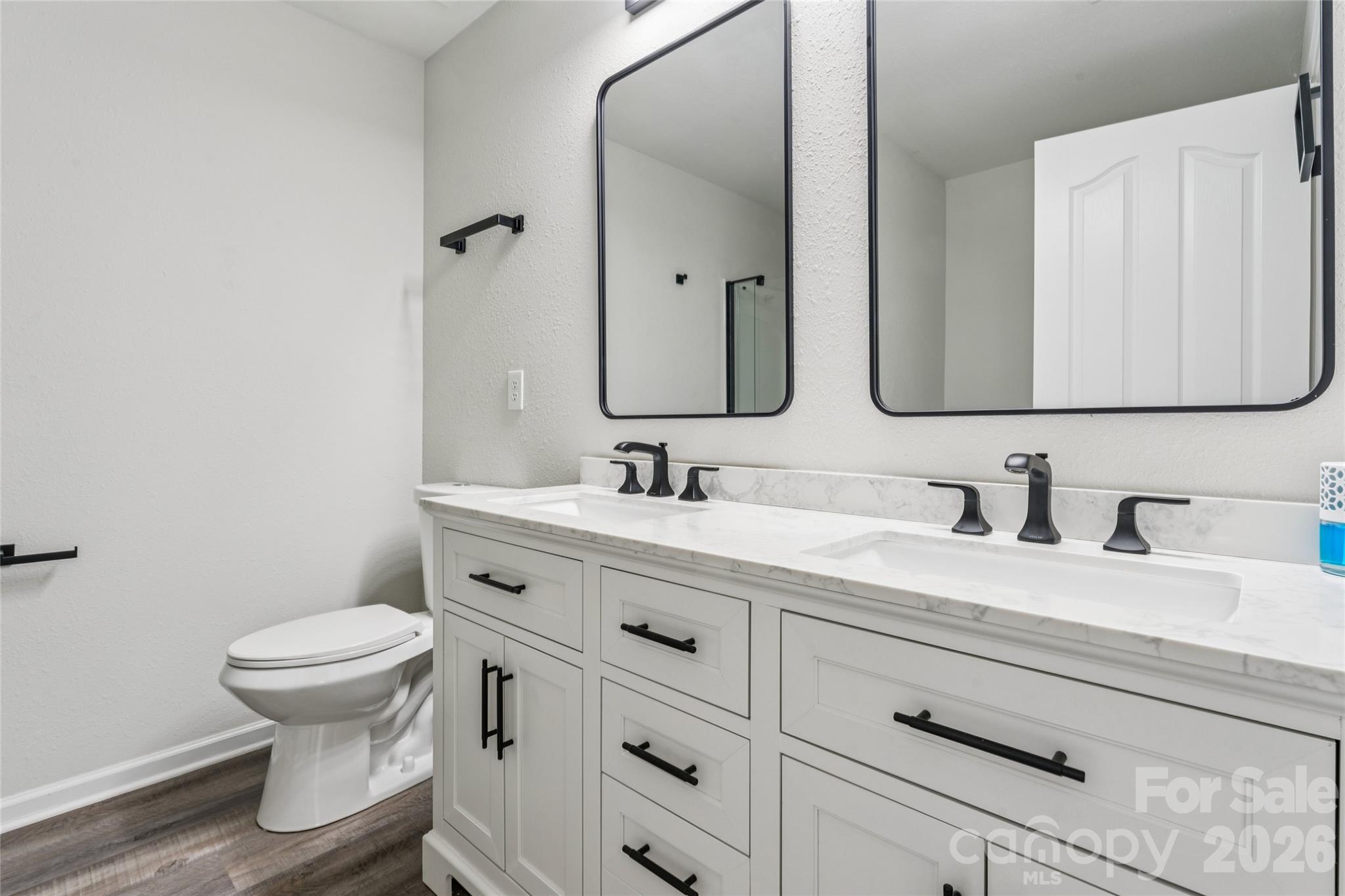 7305 Larwill Lane Property Photo 29