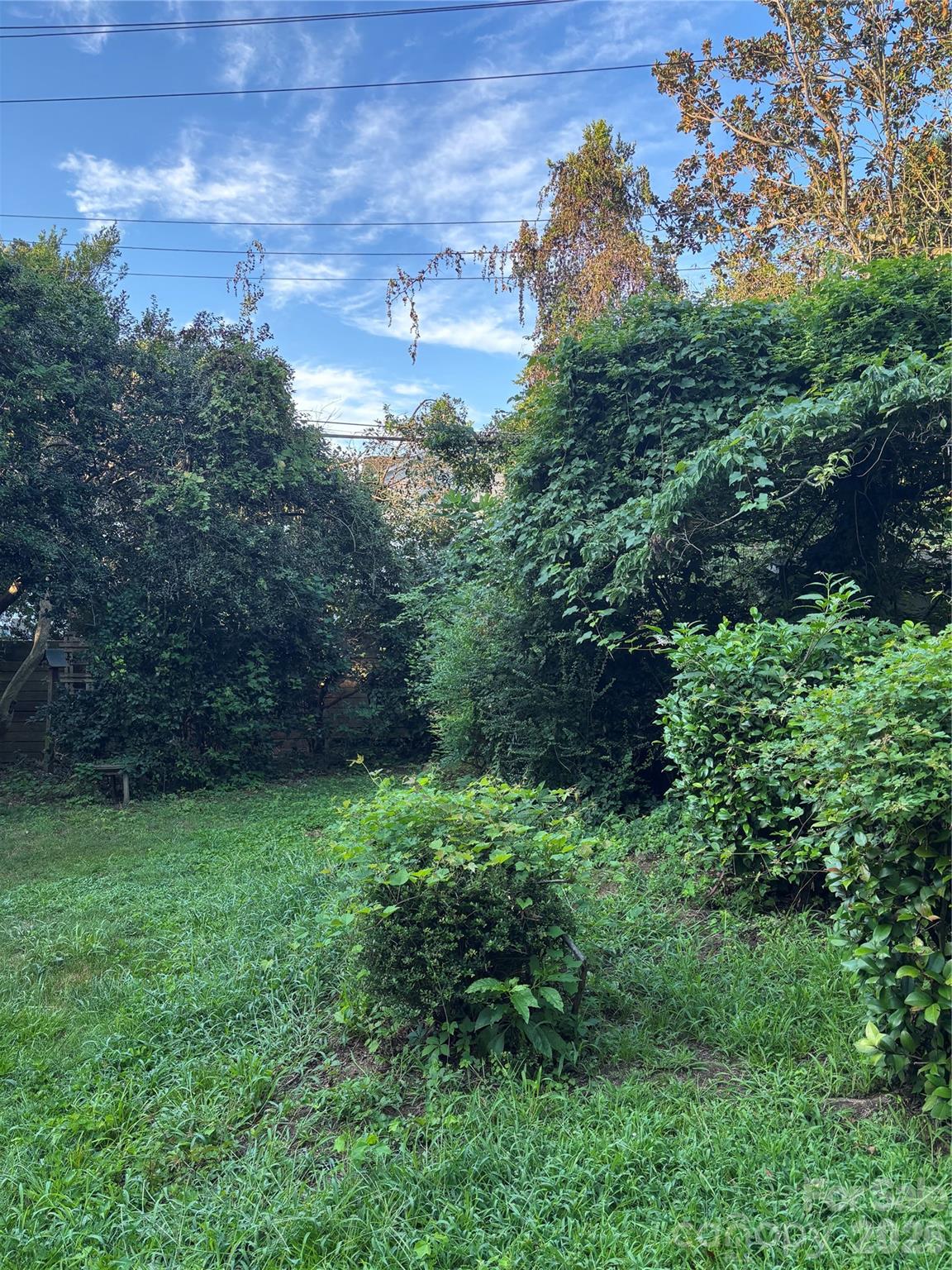 228 Cottage Place Property Photo 1