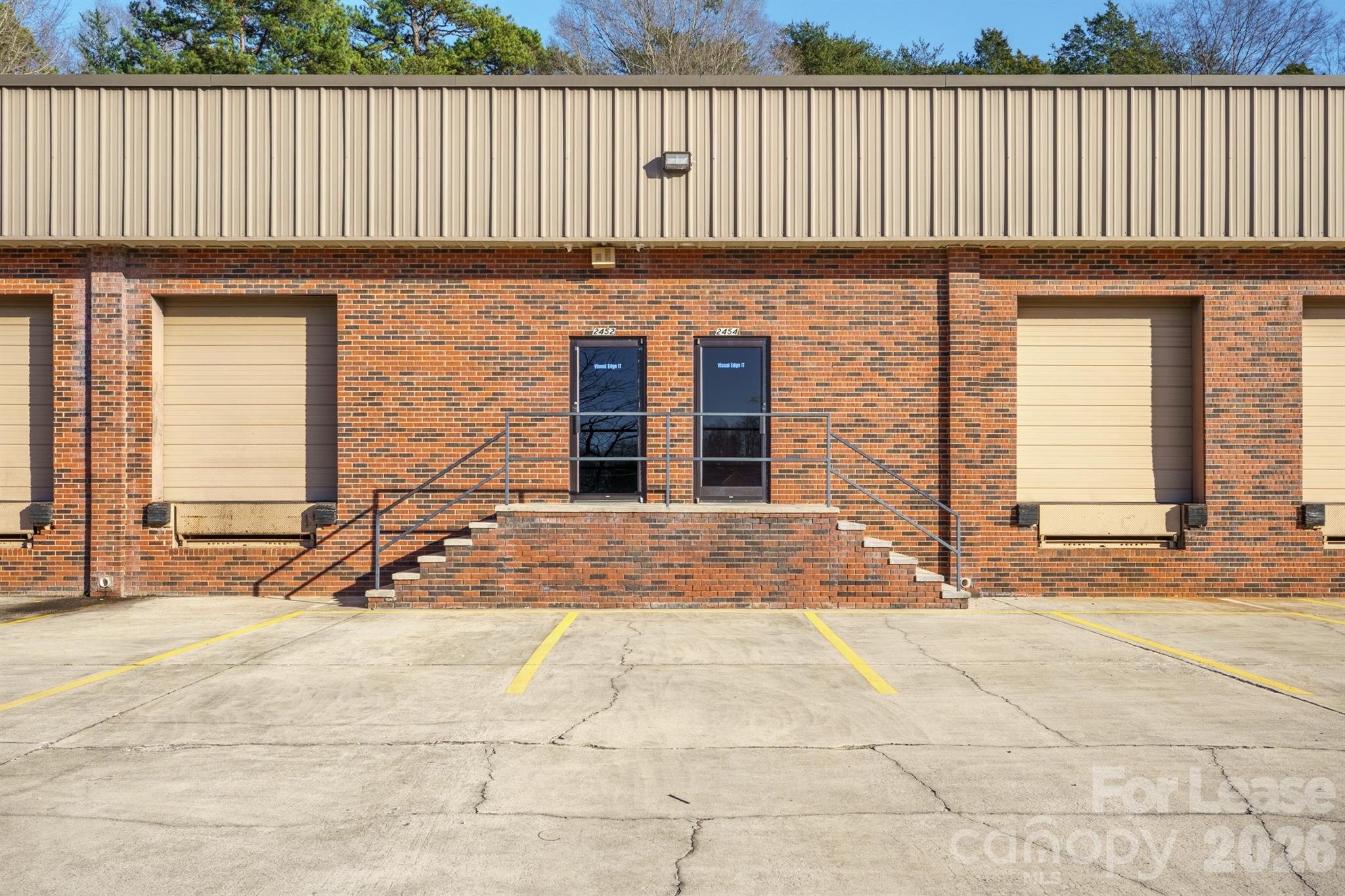 2452 Davie Avenue Property Photo 1