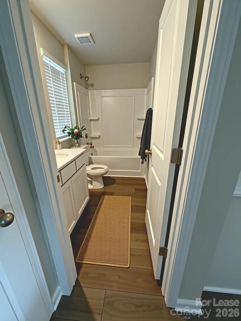 13103 Hampton Bay Lane Property Photo 10