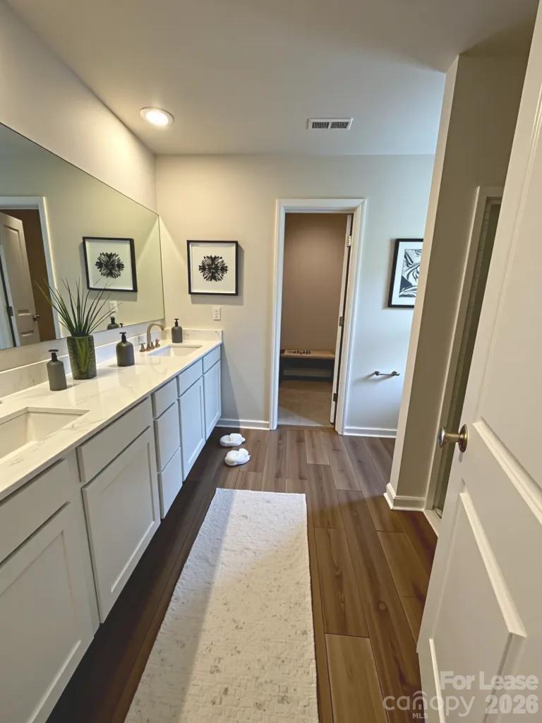 13103 Hampton Bay Lane Property Photo 12