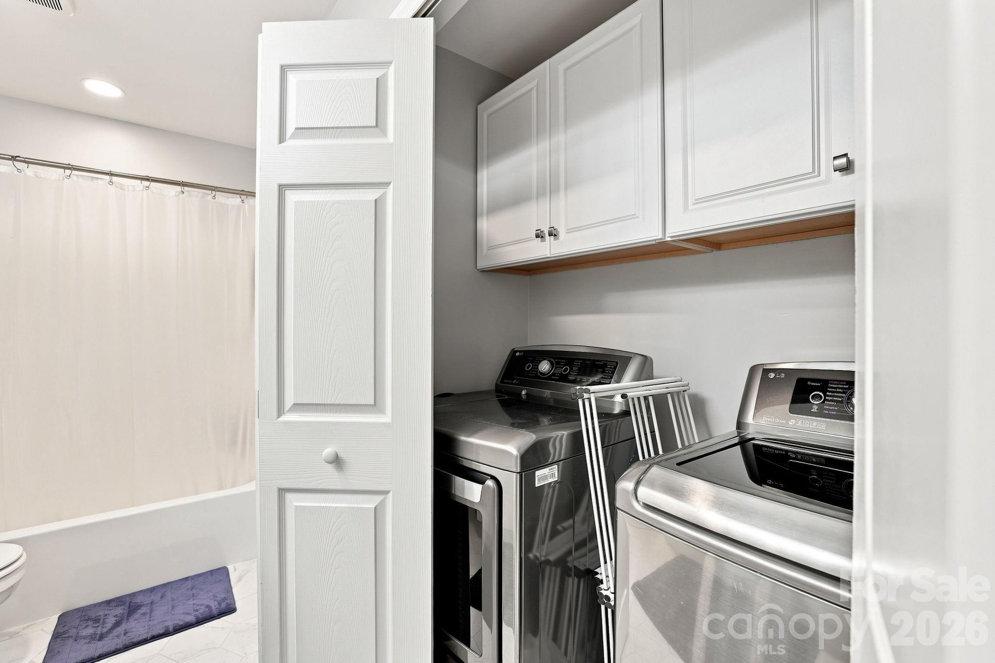 2512 Crescent Knoll Drive Property Photo 30