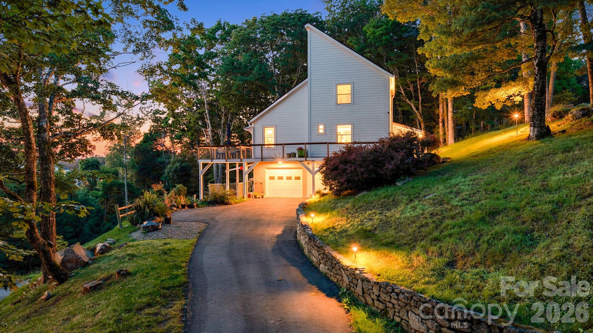 129 Finney Lane Property Photo 2