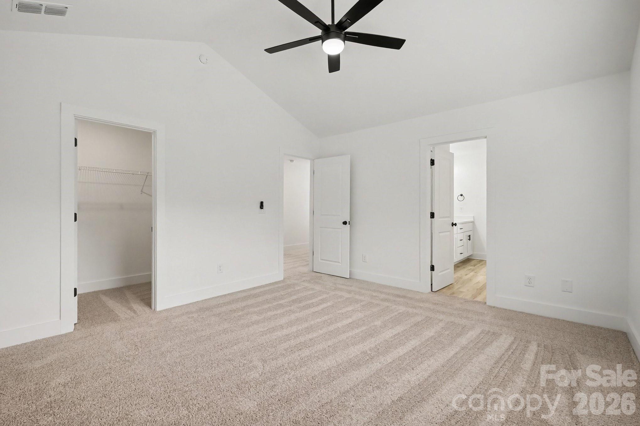 308 E Talleyrand Avenue Property Photo 10