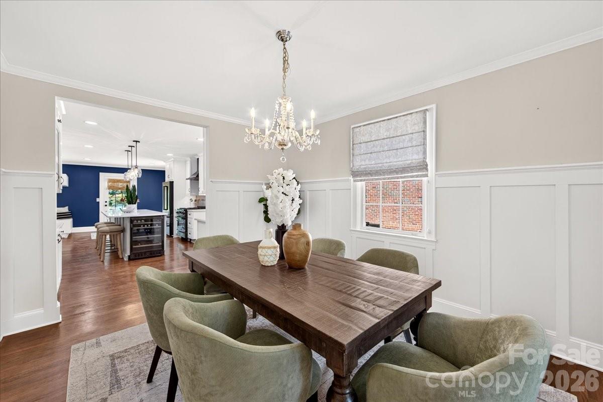 720 E Park Avenue Property Photo 13