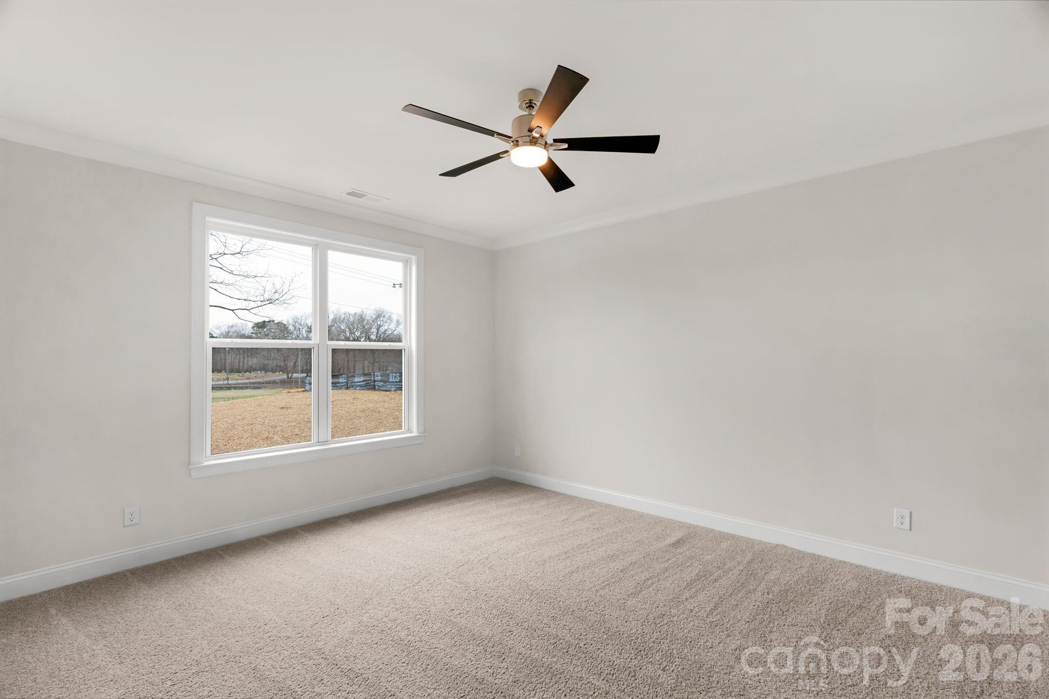 1107 Burke Street Property Photo 21