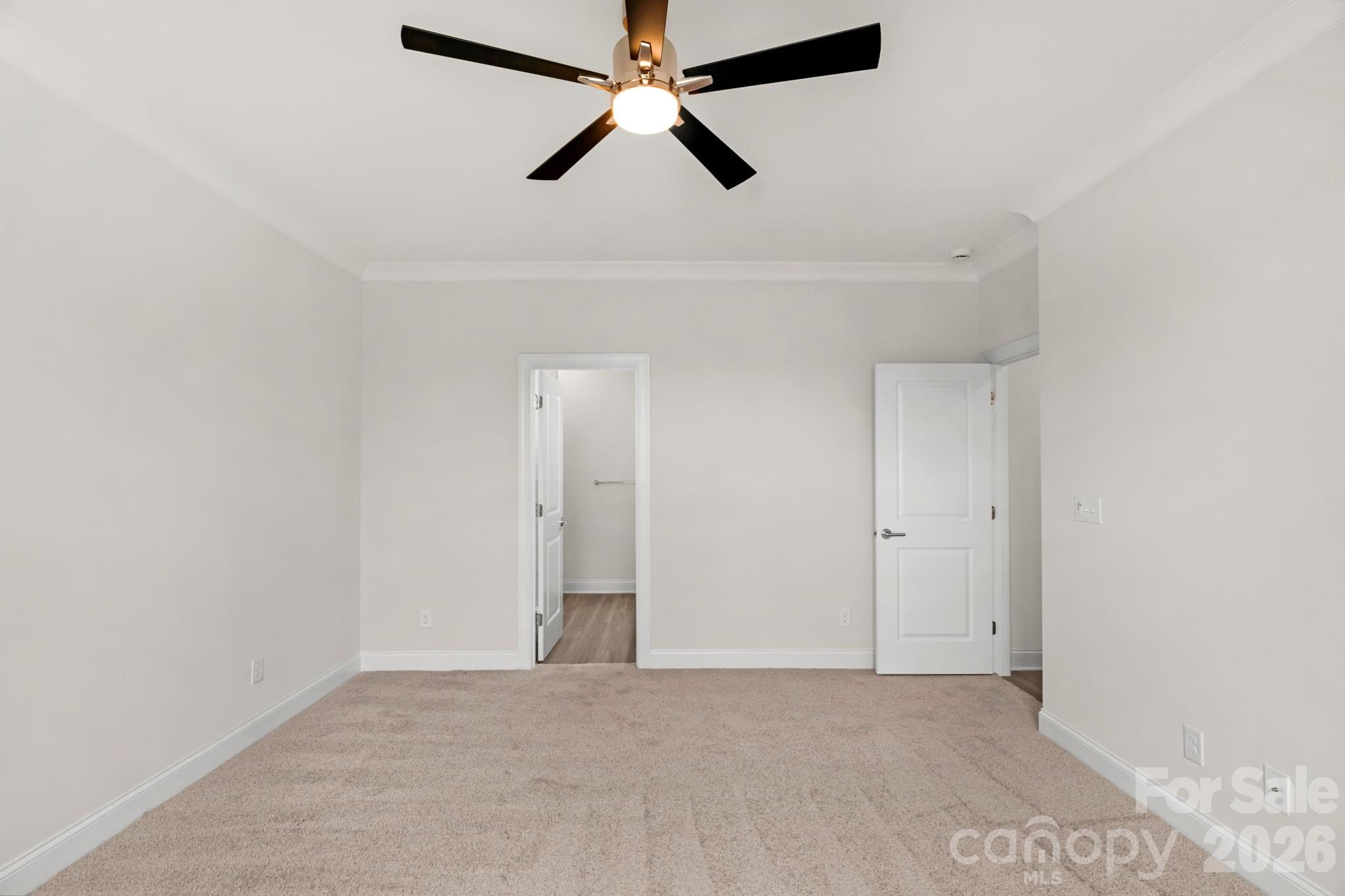 1107 Burke Street Property Photo 22
