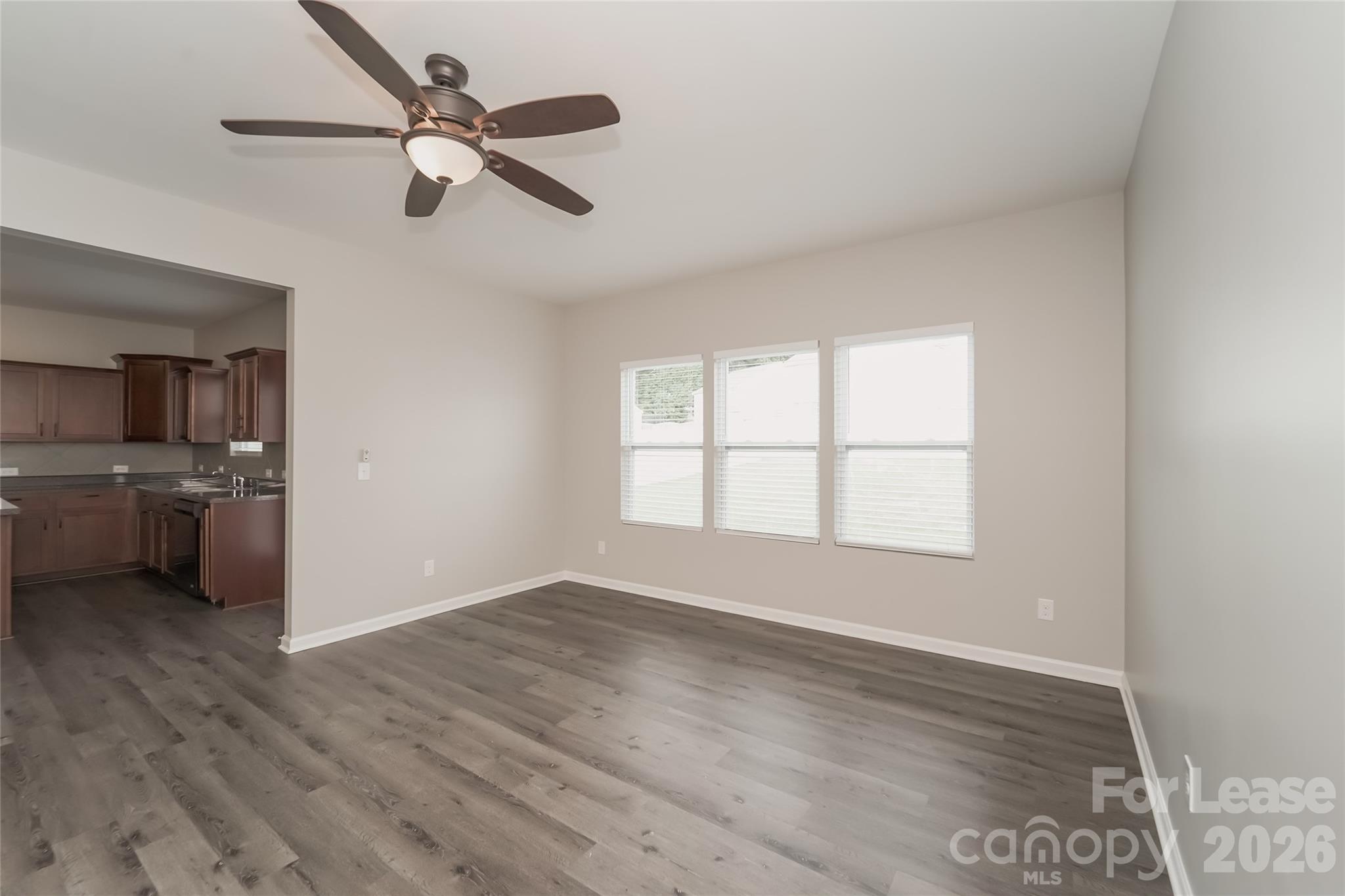 1519 Loropetalum Road Property Photo 6