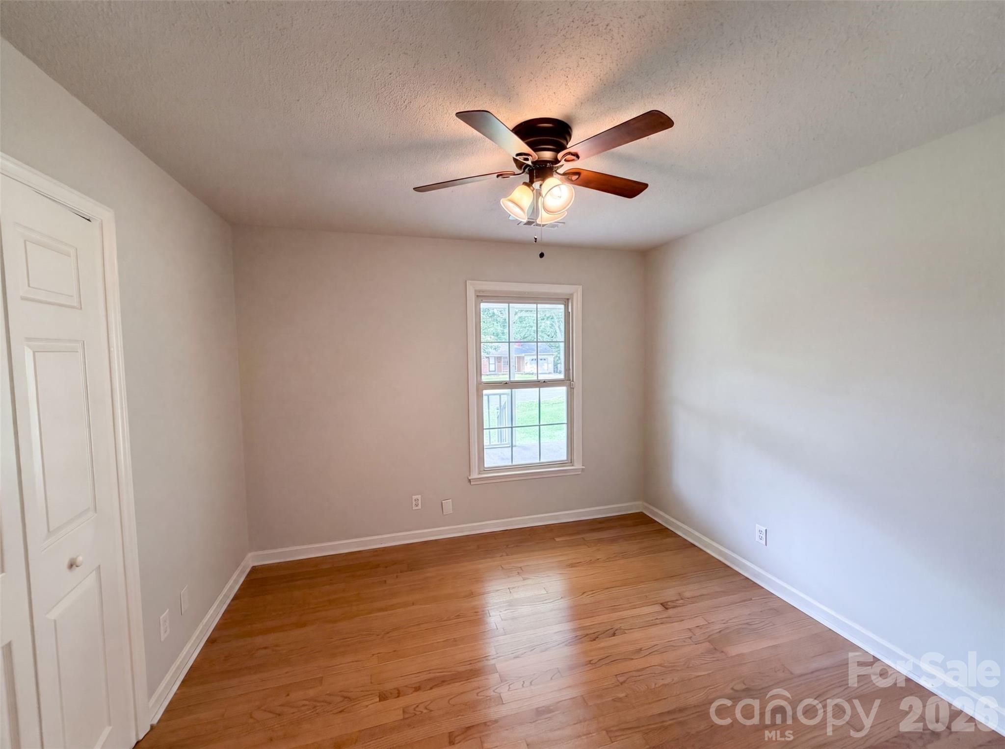 529 Timberlane Drive Property Photo 4