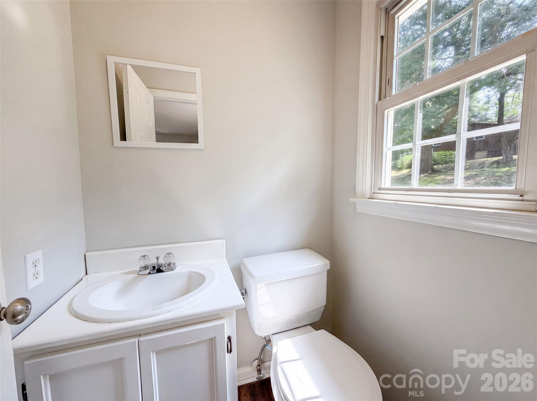 529 Timberlane Drive Property Photo 14
