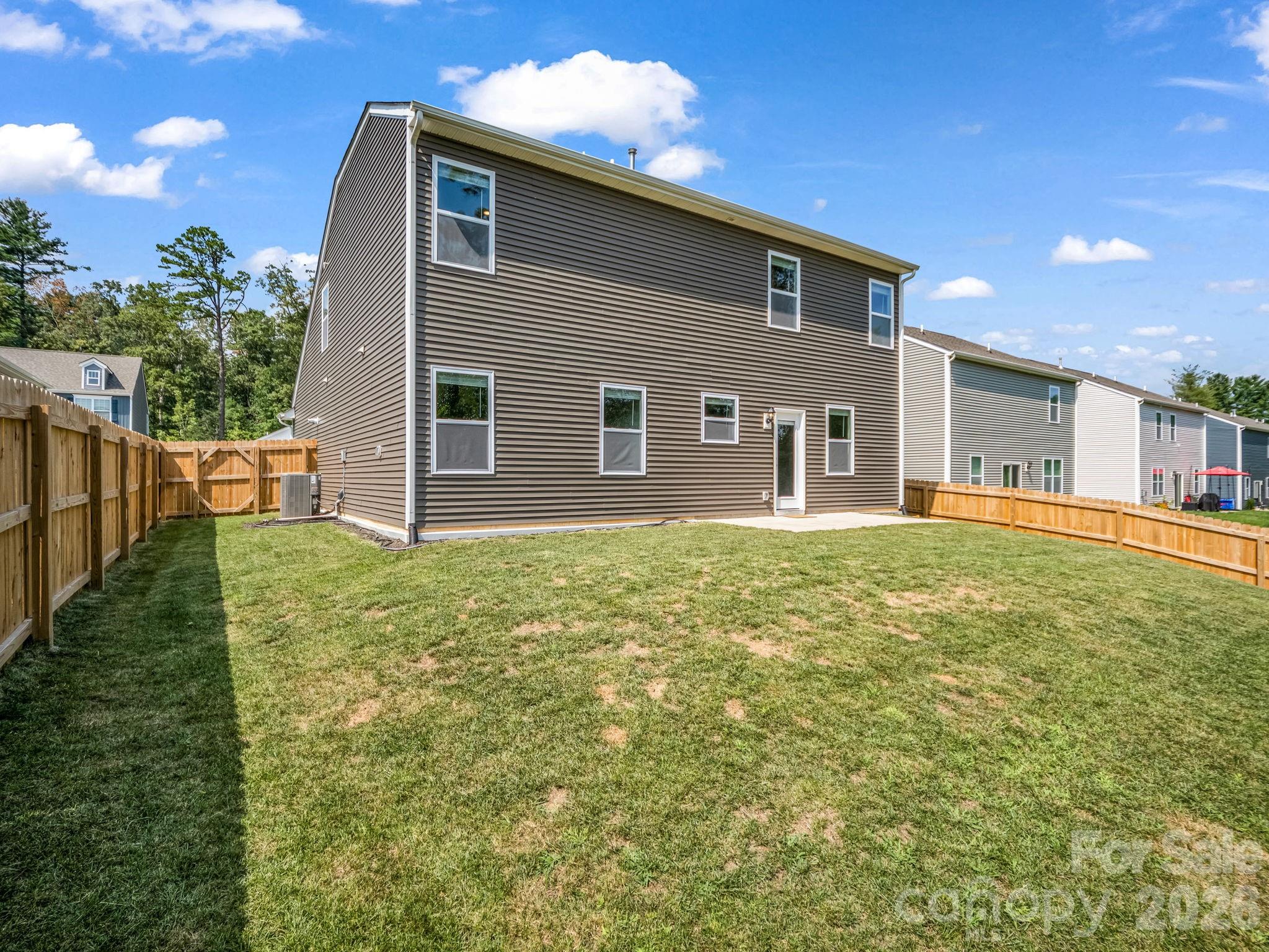 126 Ashelyn Park Drive 53 Property Photo 7
