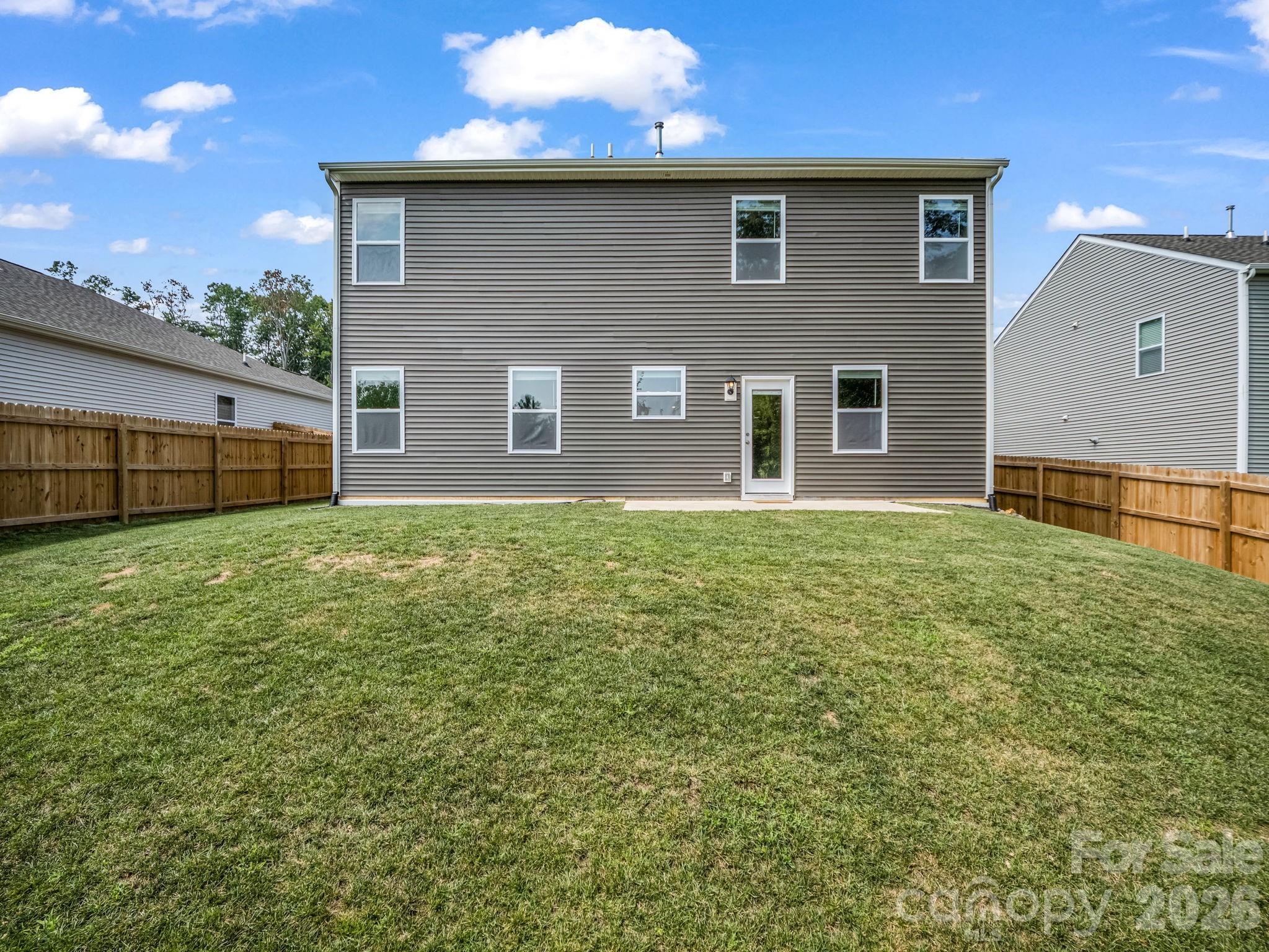 126 Ashelyn Park Drive 53 Property Photo 8